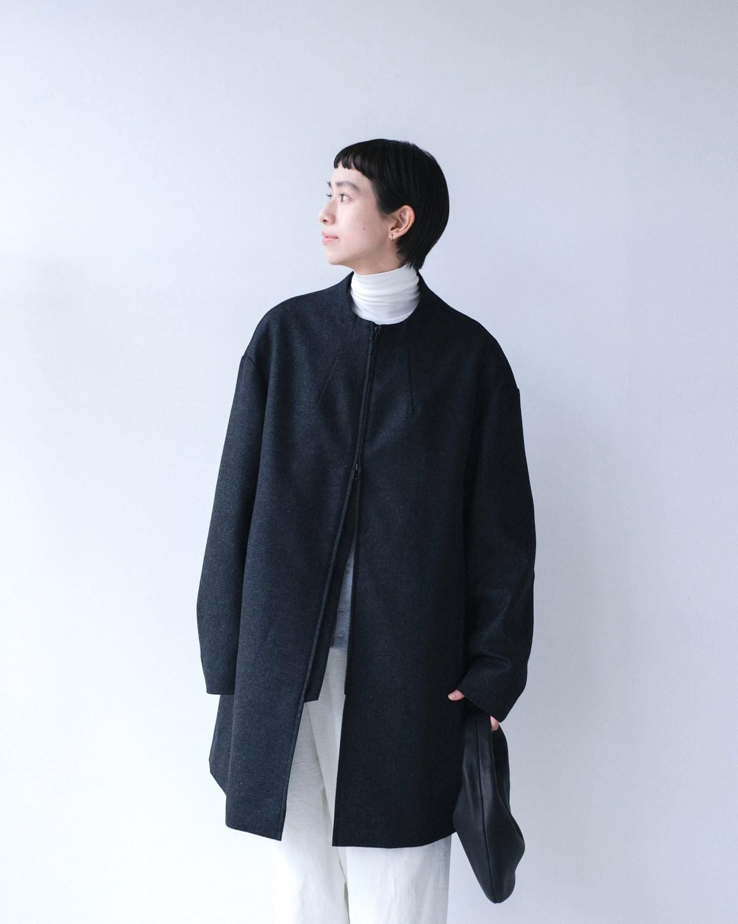 ウール・スタンダードフラノ　ボトルネックコート / Dark Grey top［size 4_］