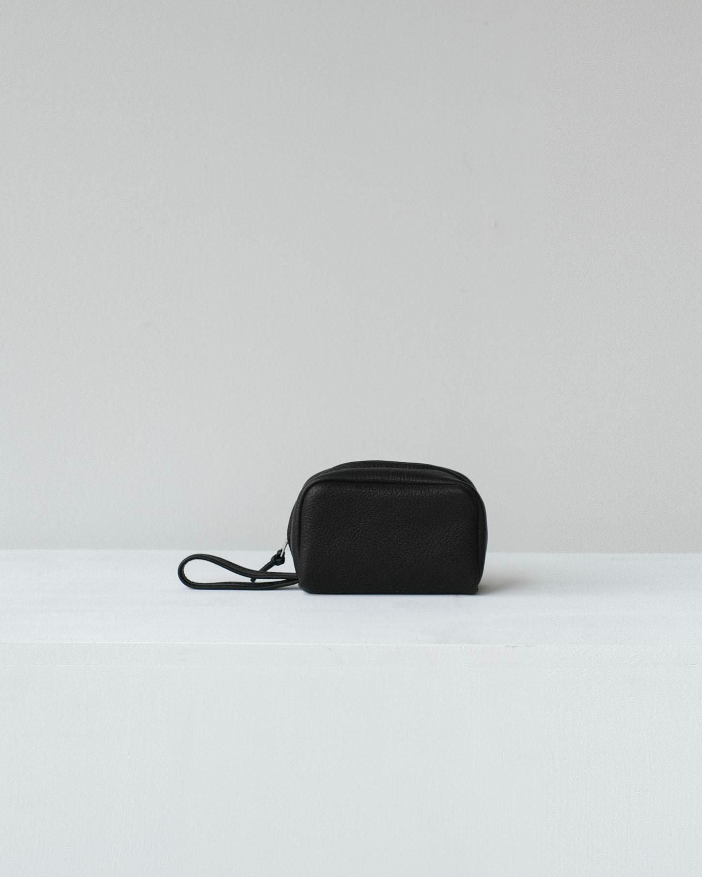 DA116 / SQUARE POUCH［BLACK］ / Aeta
