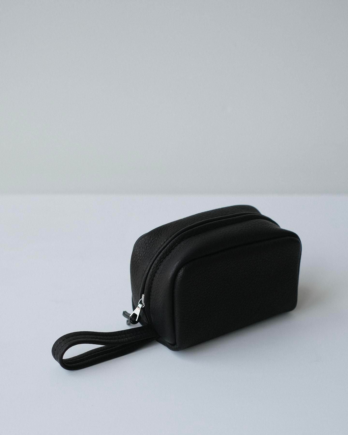 DA116 / SQUARE POUCH［BLACK］ / Aeta