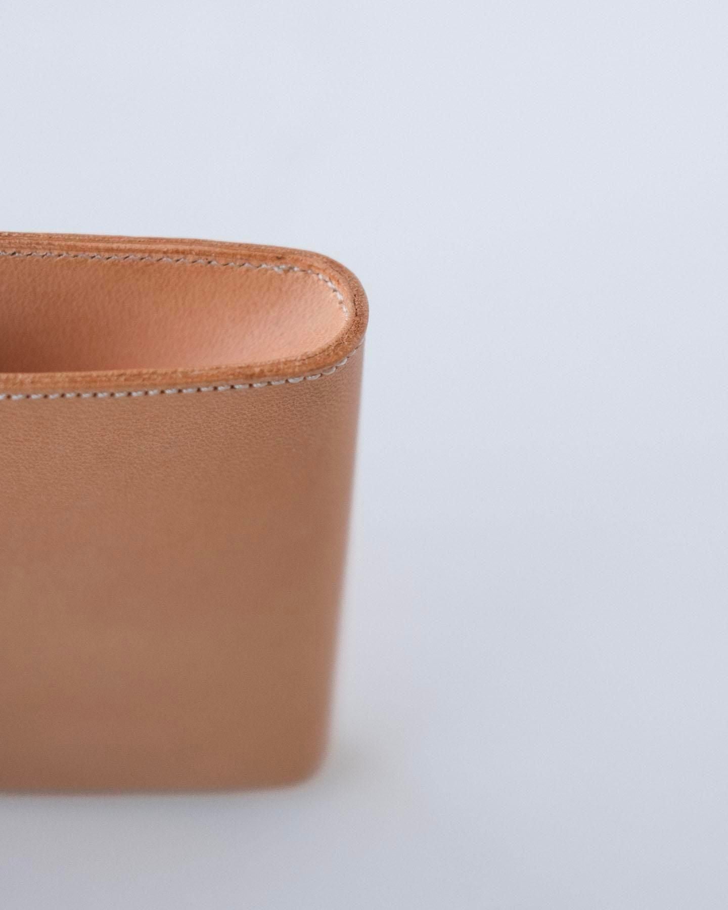 VT20 / L-SHAPED WALLET M［NATURAL］ / Aeta