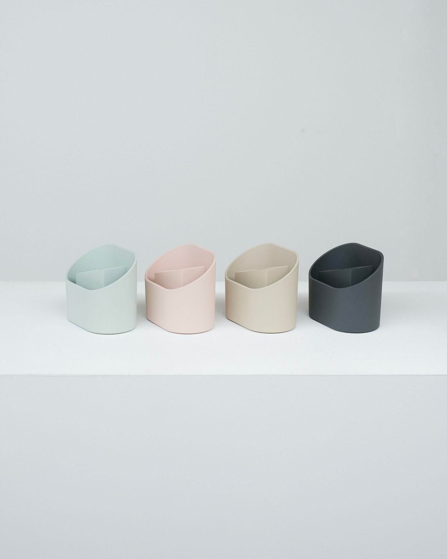 STAND［Beige］
