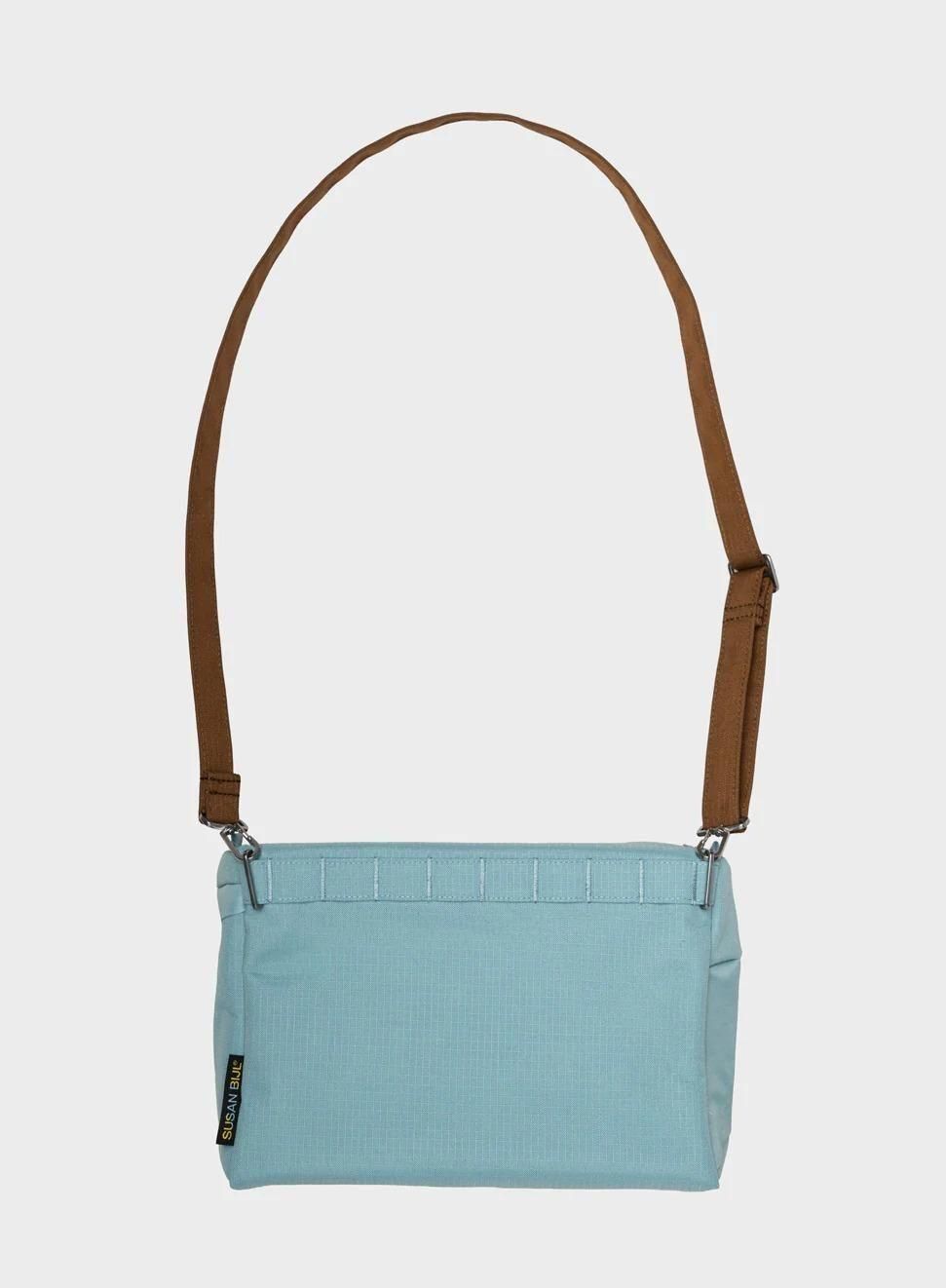 Bum Bag M / Francis&Hazel ( Form 25 / Light blue & Brown)