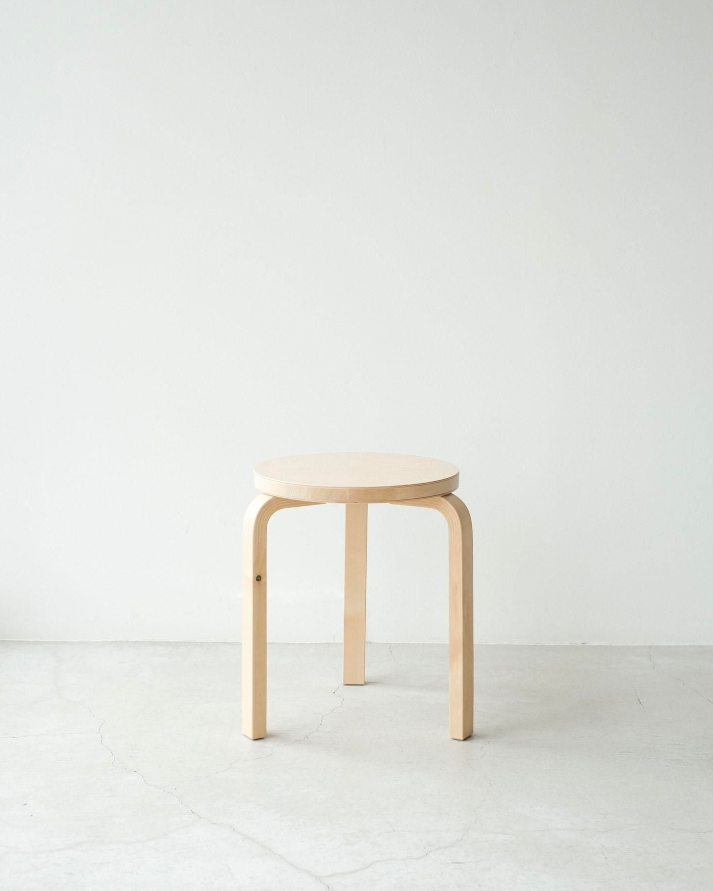 STOOL 60 WILD BIRCH