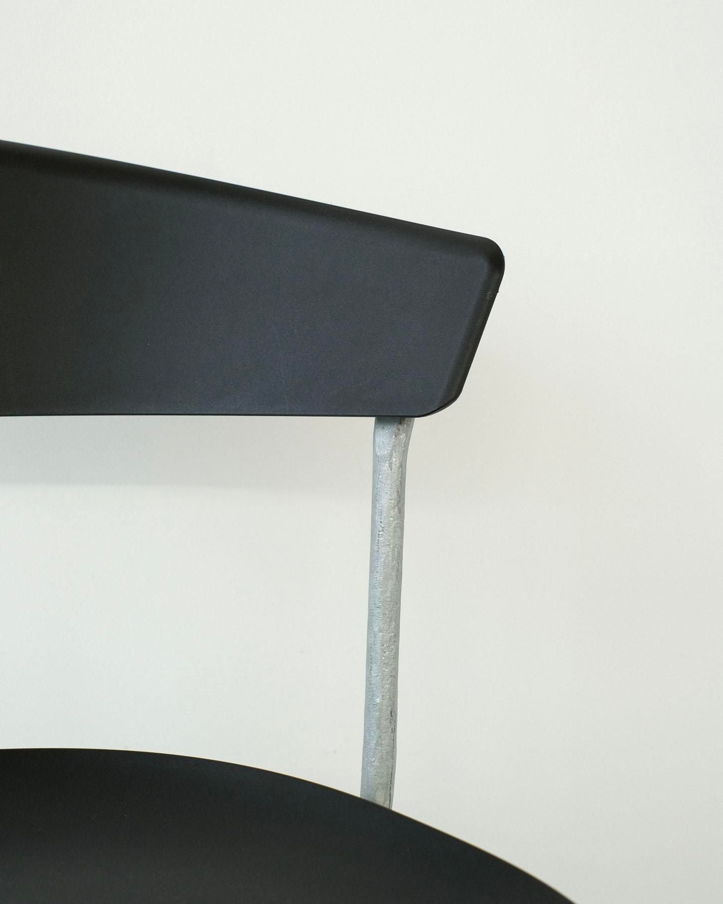 OFFICINA CHAIR [Black]