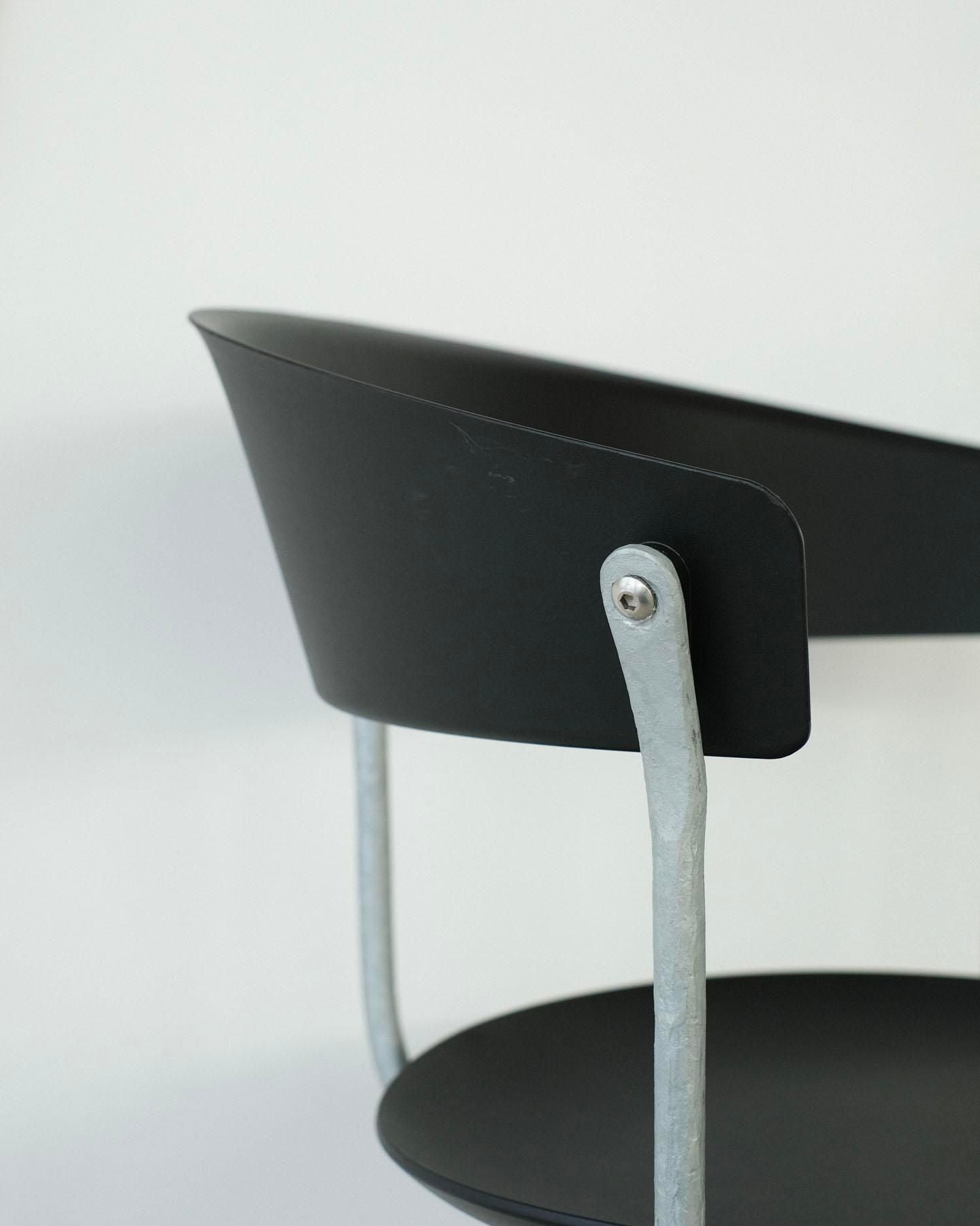 OFFICINA CHAIR [Black]