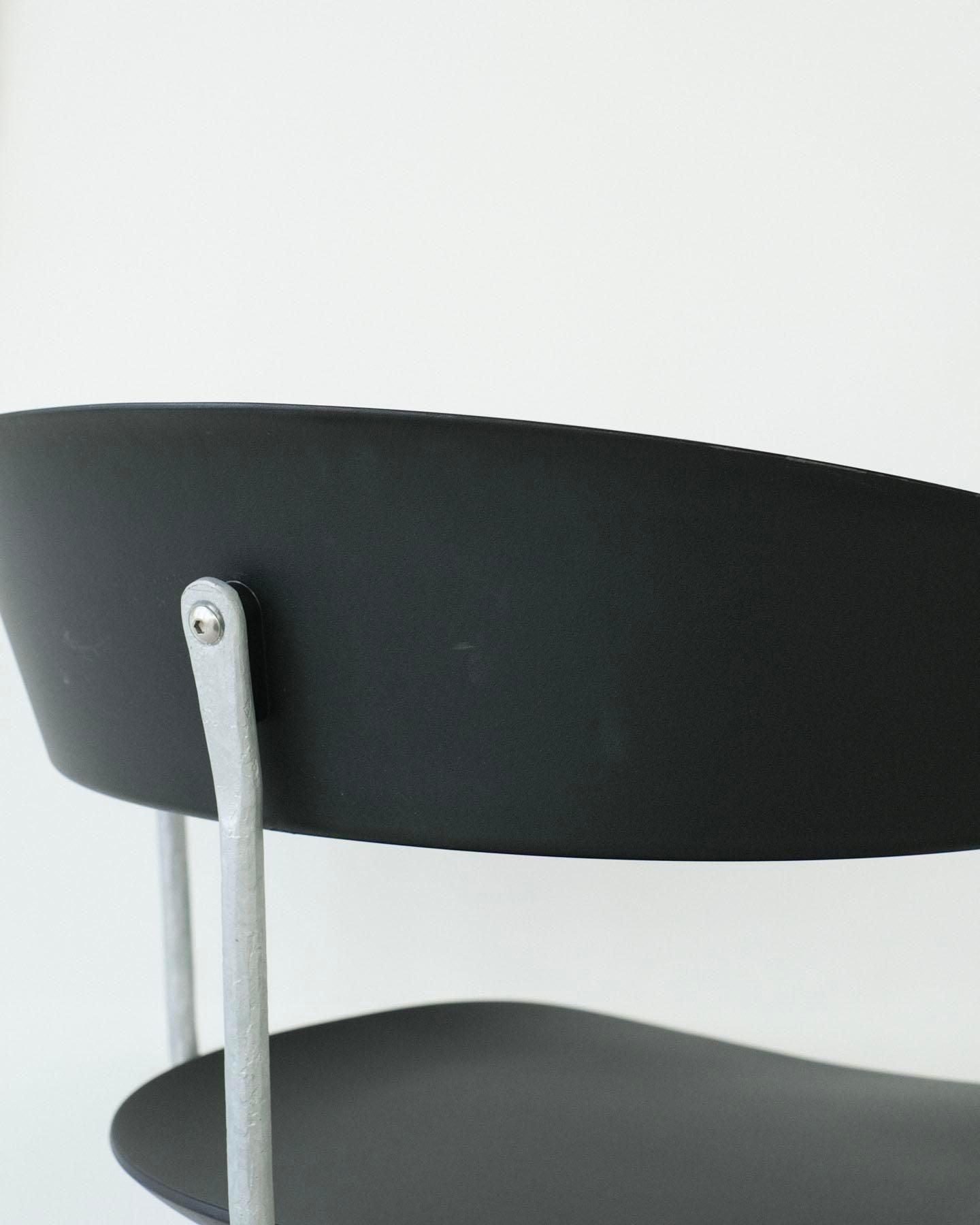OFFICINA CHAIR [Black]