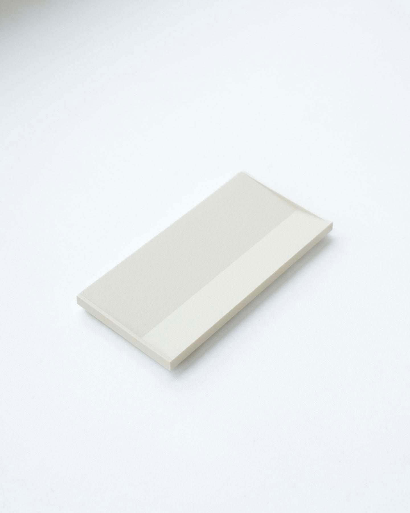 Tray TYPE-C / 001（白）