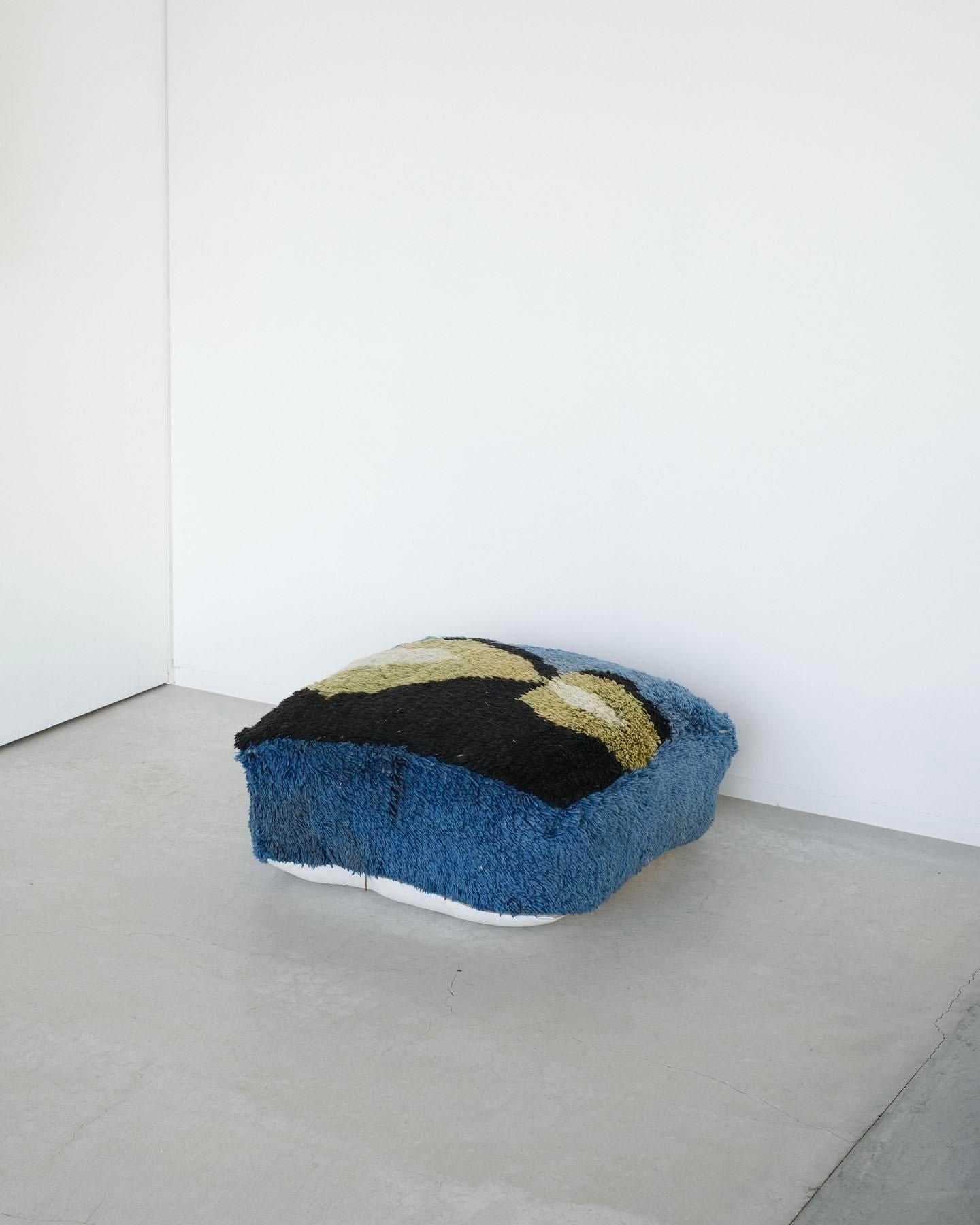 RUG POUF 60 [021D]