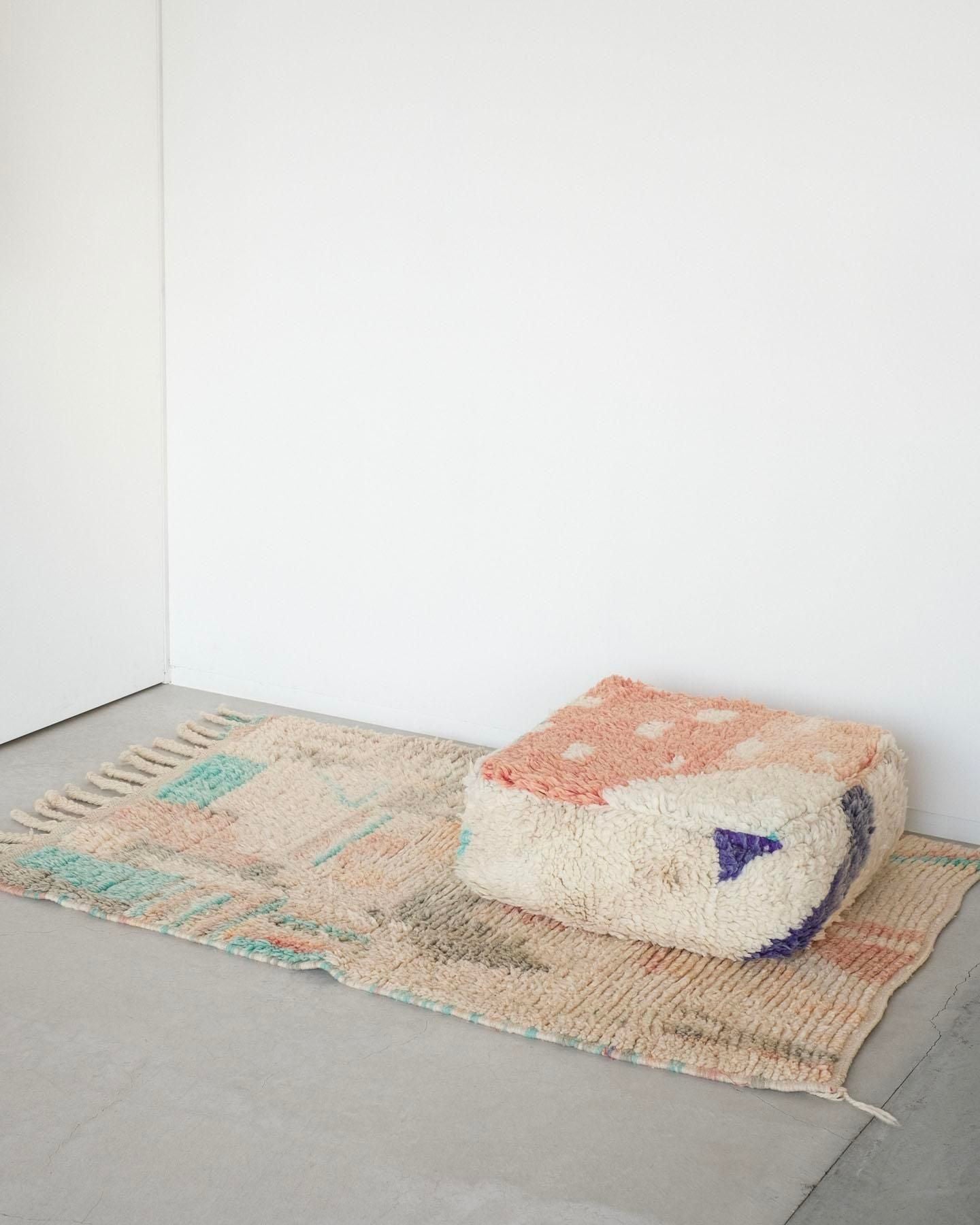 RUG POUF 50 [021C]