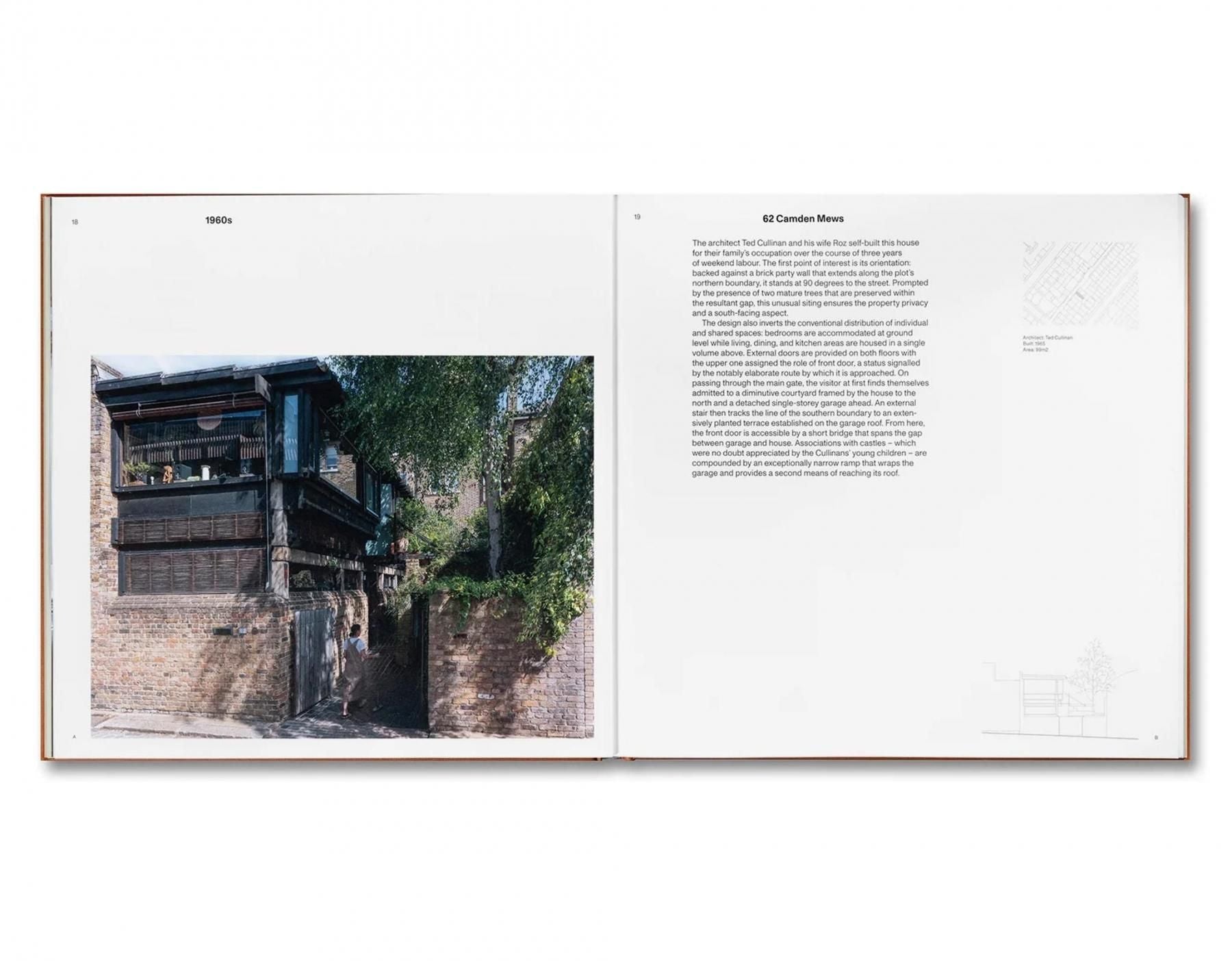 書籍：AT HOME IN LONDON: THE MEWS HOUSE by Ellis Woodman