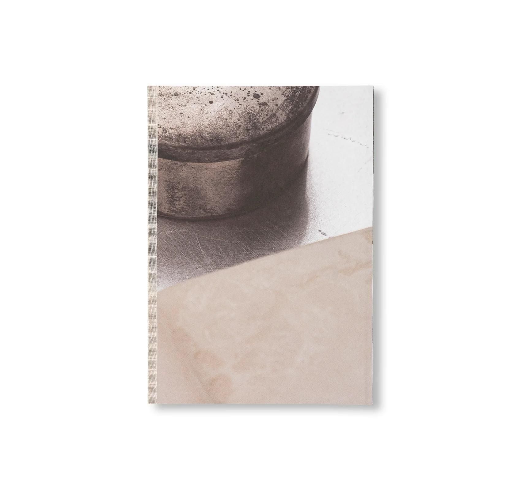 書籍：CONNECTIONS by Linde Freya Tangelder [PRINT EDITION / SIGNED