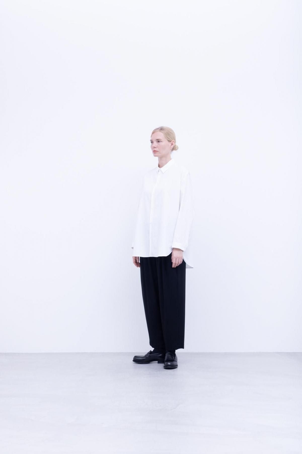 トリアセテート＆ポリエステル・ライトクレープダブルクロス　テーパードパンツ / 99 deep black [size 3_]