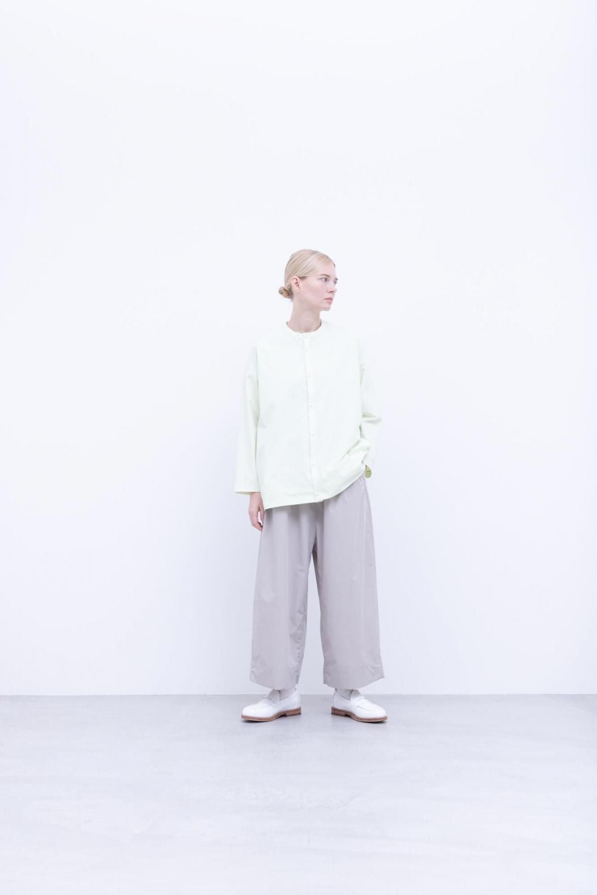 ストレッチポリエステル・マットタイプライター・クルーネックカーディガン / Lime［size 3_］