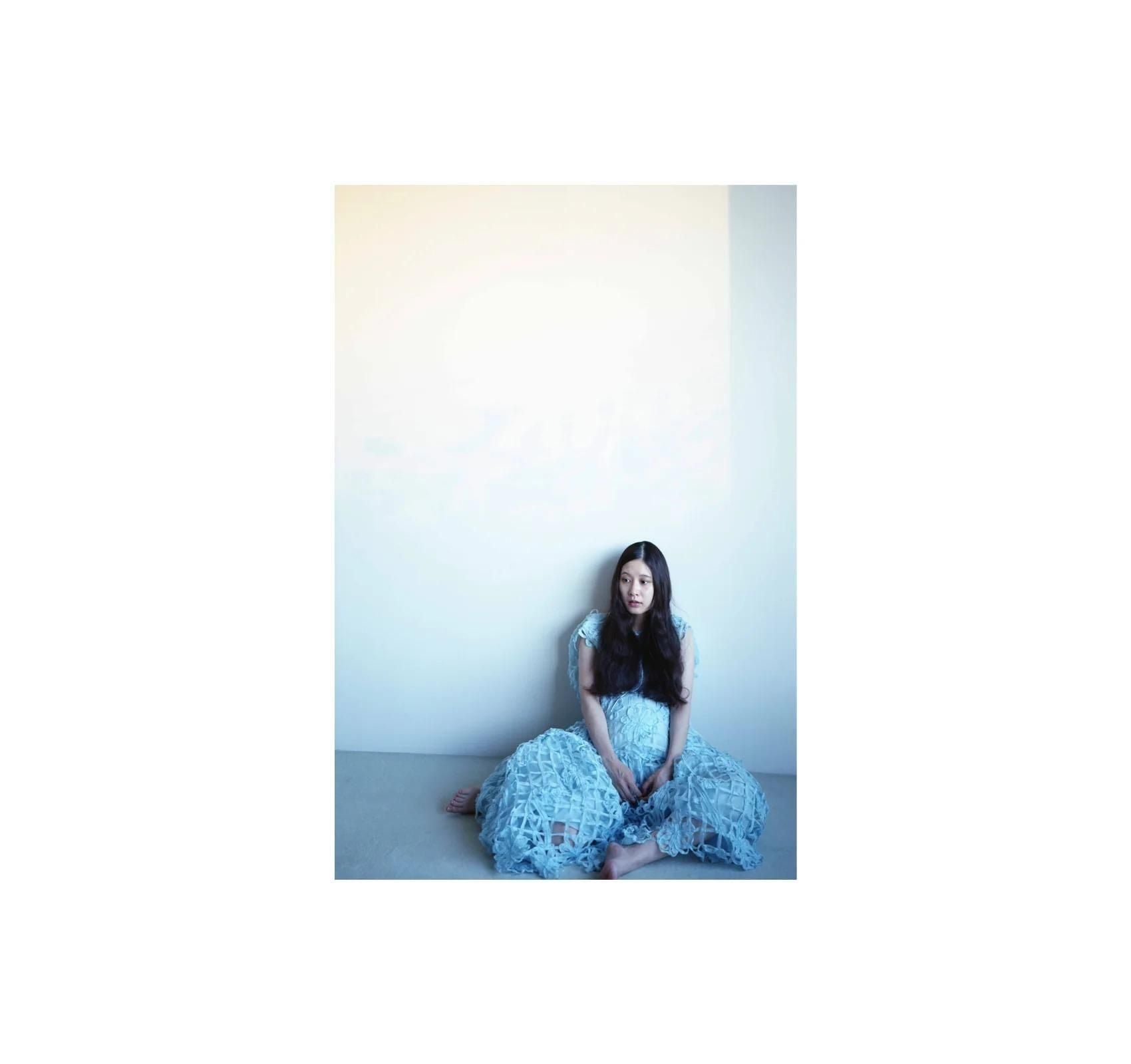 書籍：A MAGAZINE CURATED BY CECILIE BAHNSEN