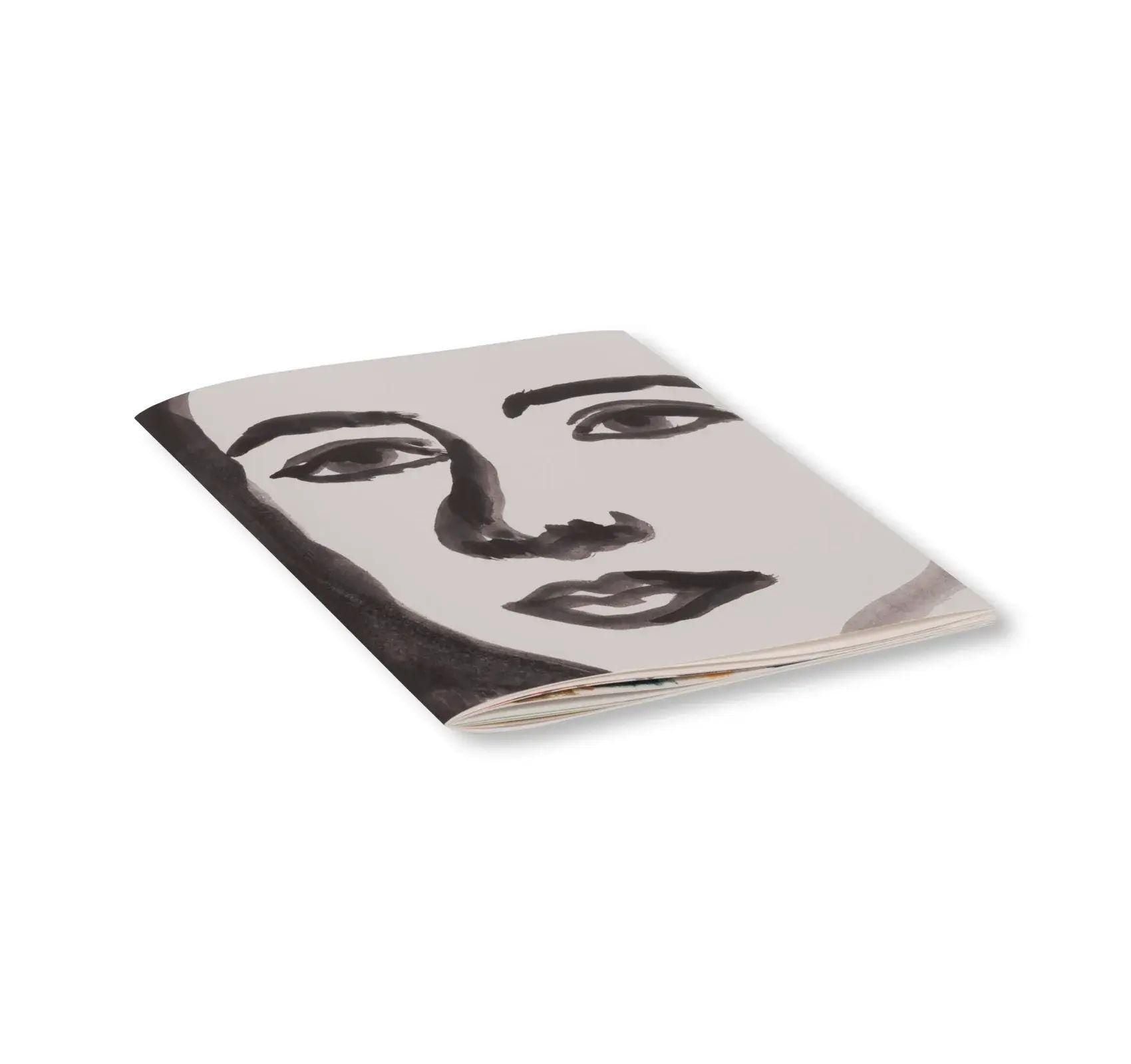書籍：YOU SMELL DIFFERENT BUT YOU'RE JUST THE SAME by Iris de Moüy
