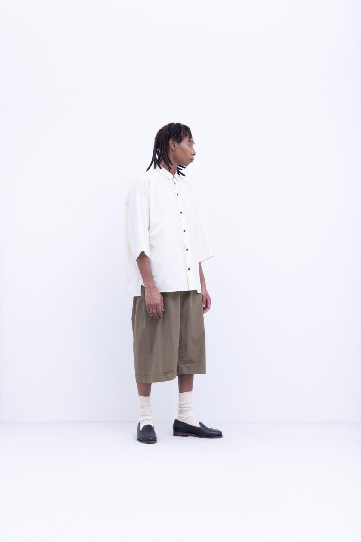 40 / 1オーガニックコットン・強撚ウェザー　台襟付きシャツカラー / Black chambray [size M]