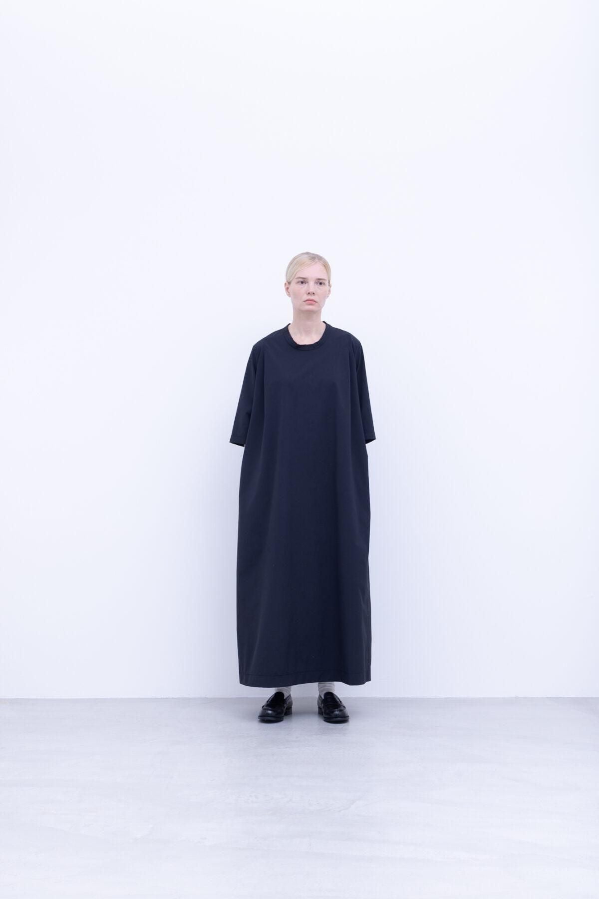 ストレッチポリエステル・マットタイプライター　カタックワンピース / Black［size 3_］
