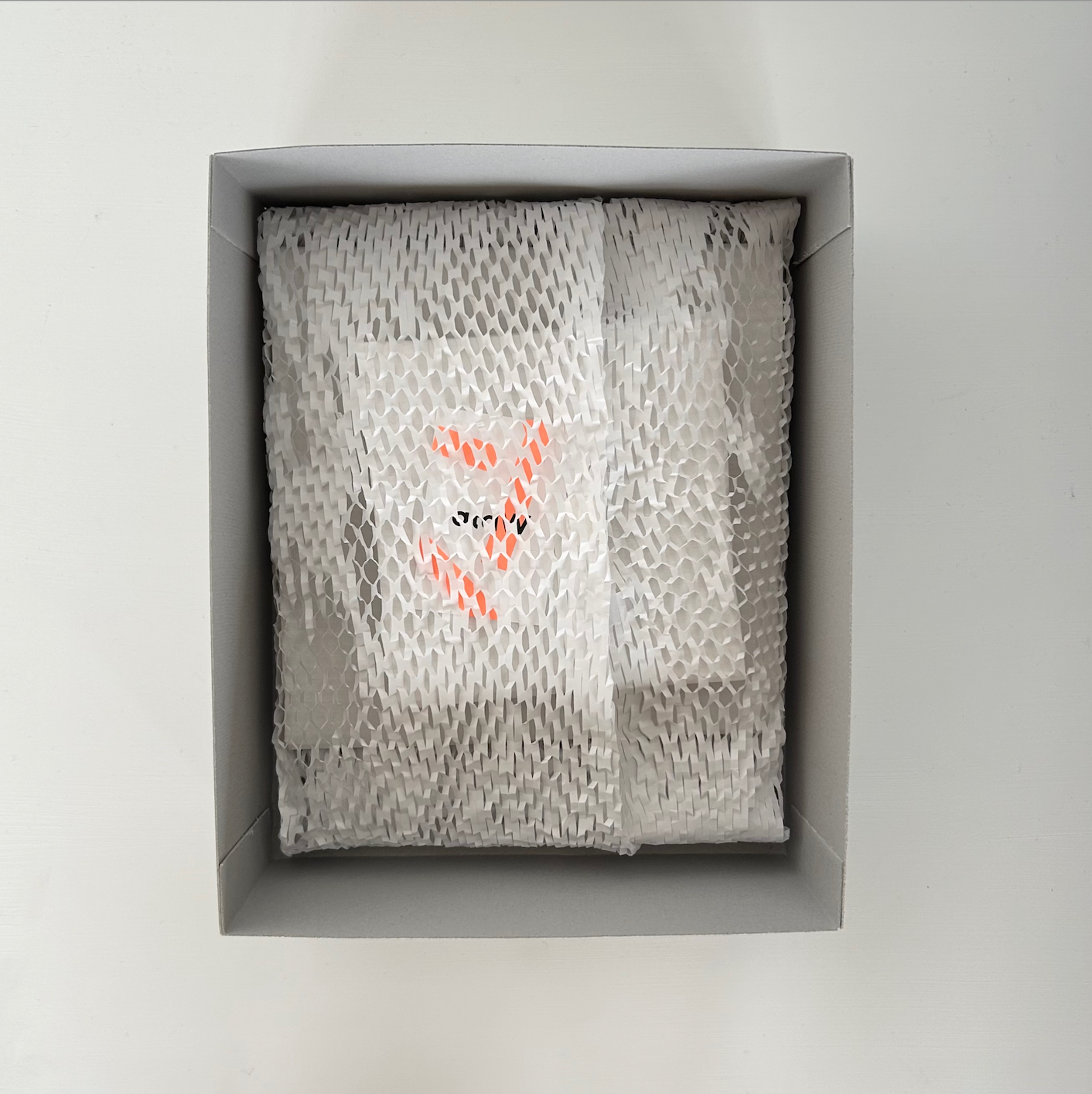 Gift Box ／ Type A [ Silver × Orange ]