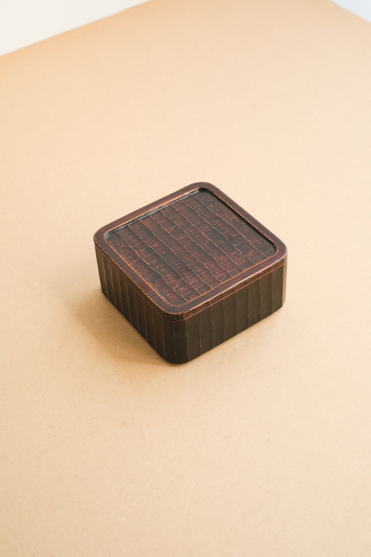 4寸角丸蓋物 ［溜］