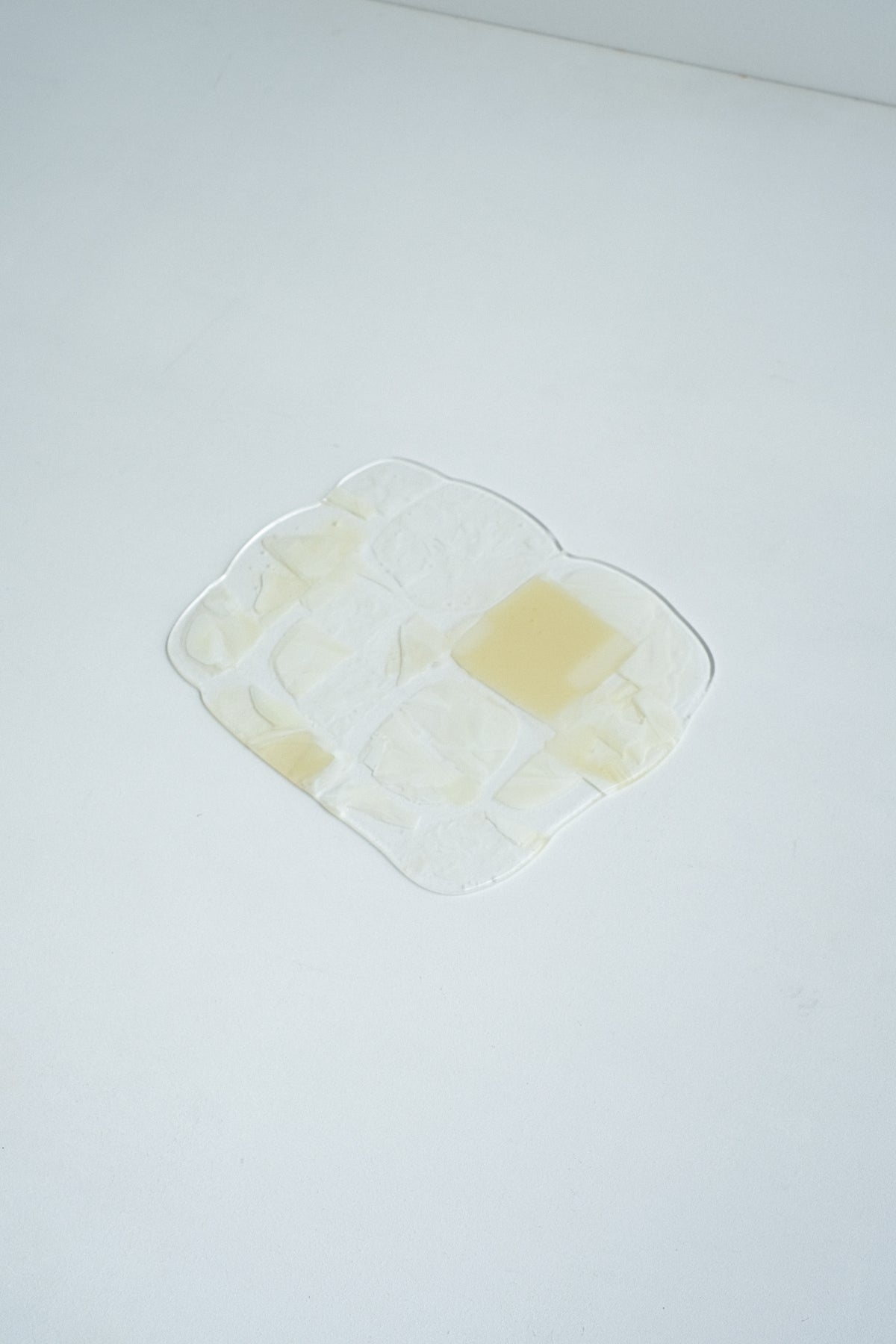 Incense holder [cream]