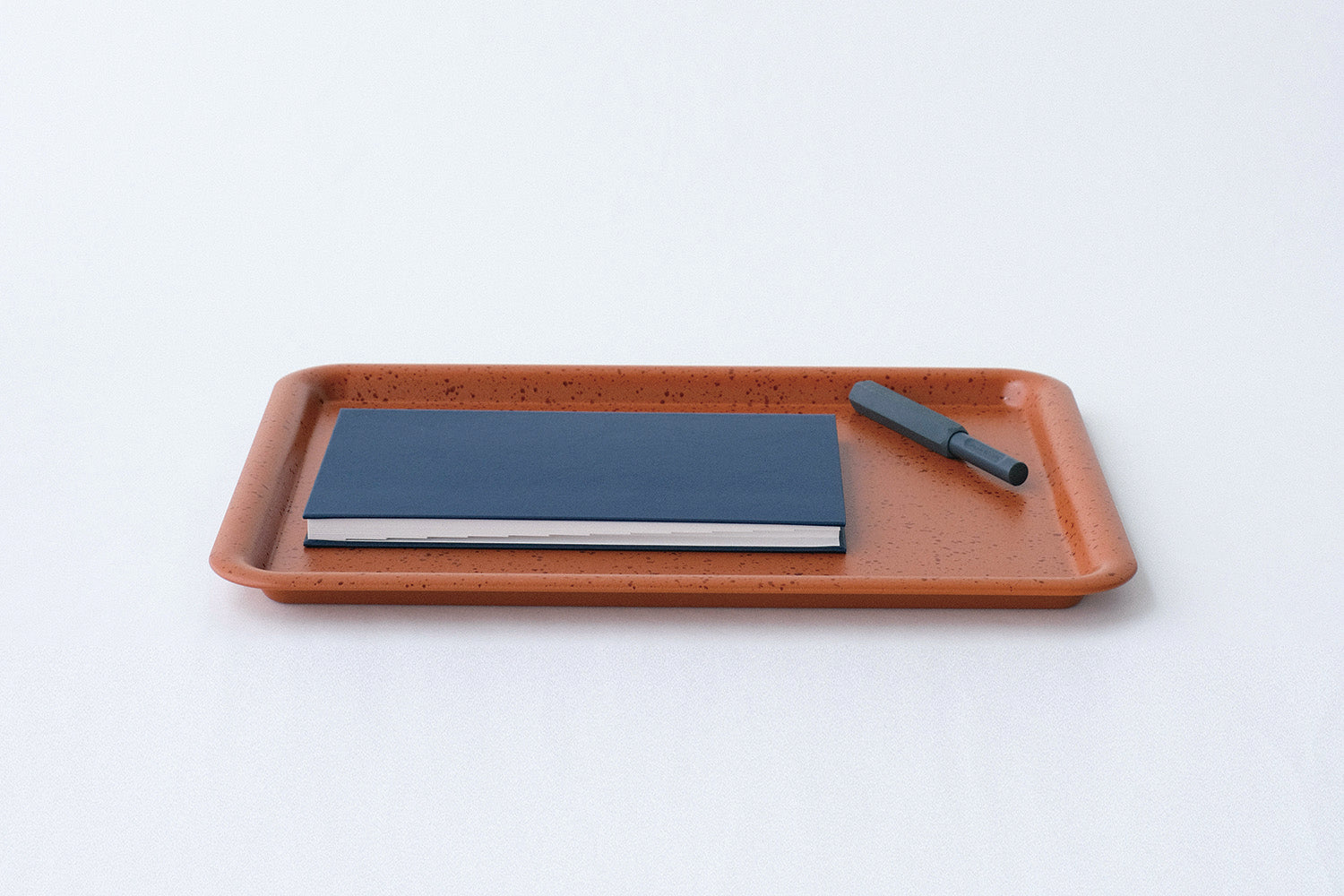 PLACE 02／ A4 Tray Dark Orange（dripping 1 color）