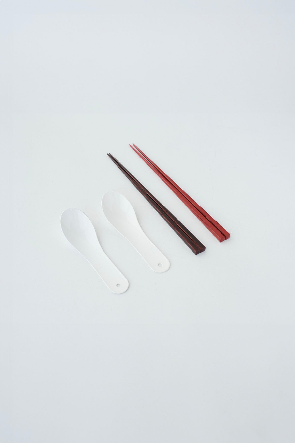 CHINESE SPOON (Enamelled) , CHOPSTICKS Gift Set / 琺瑯レンゲ (白) 、箸 ギフトセットF