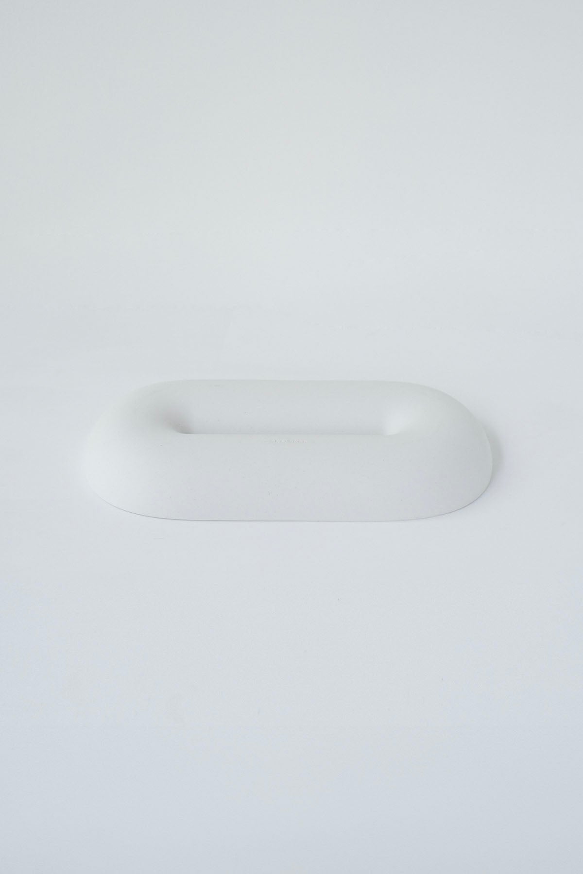 PARK 240 [ White ]