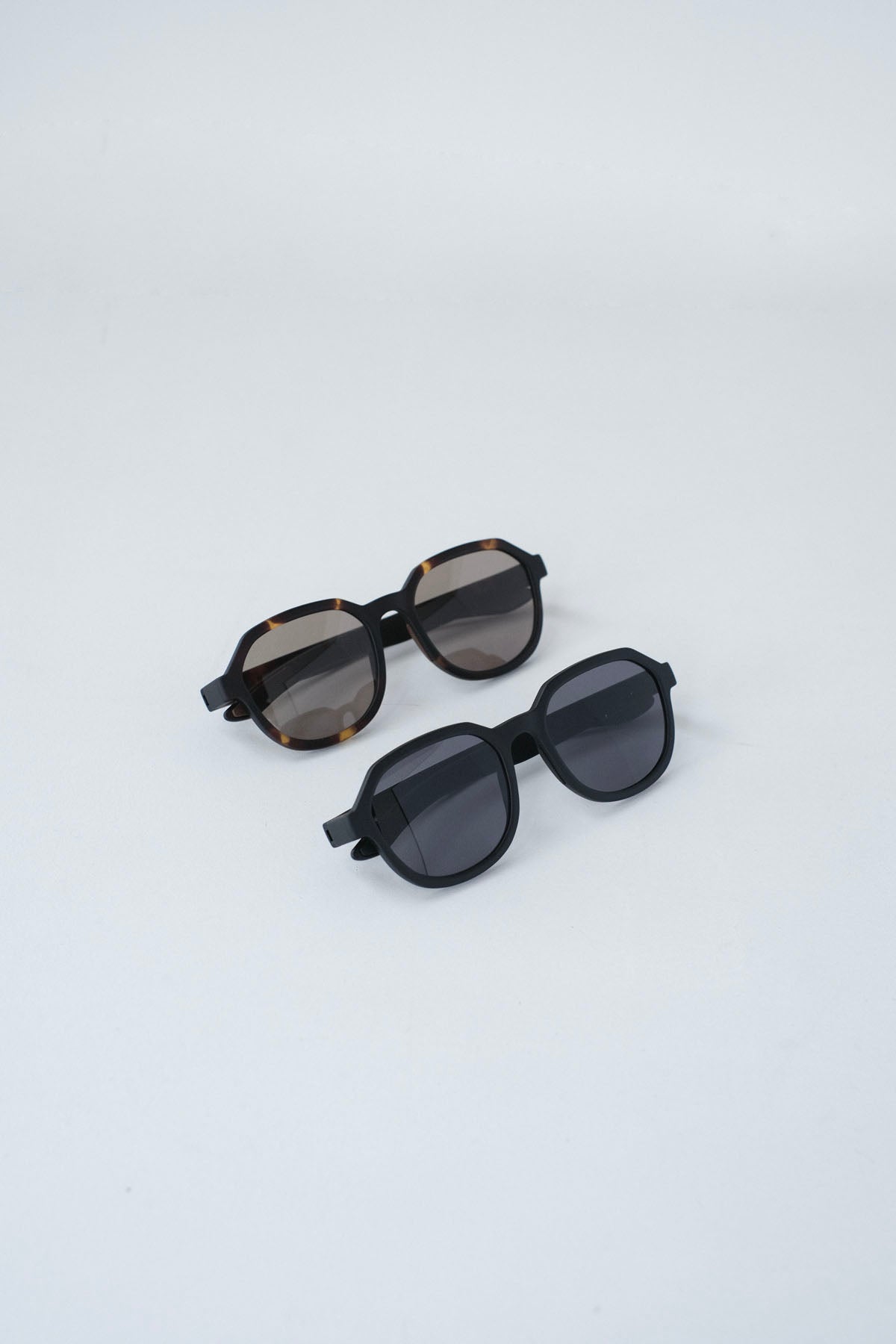 KOREMO type 04 (Black)| MEGANEROCK – ataW