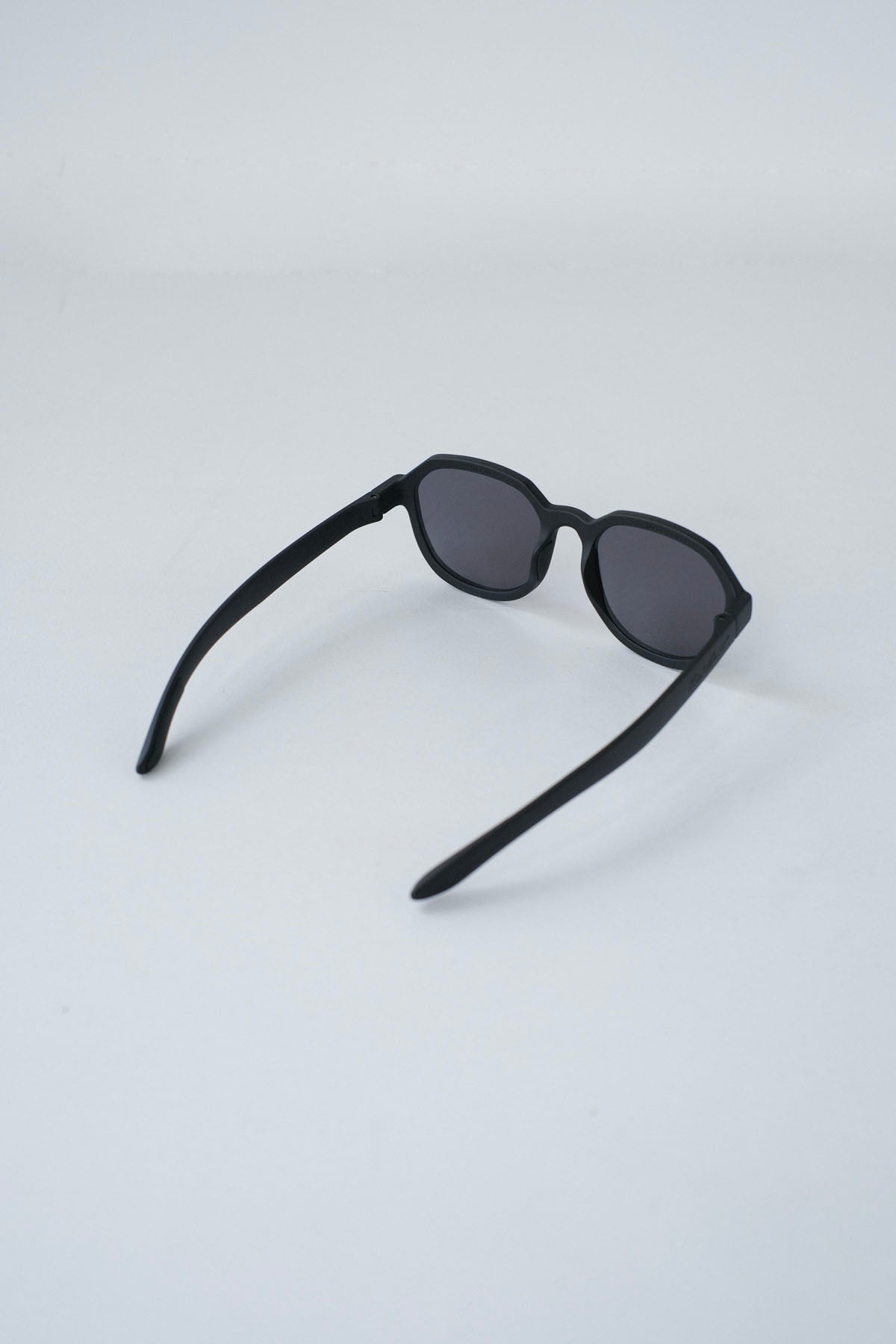 KOREMO type 04 (Black)| MEGANEROCK – ataW