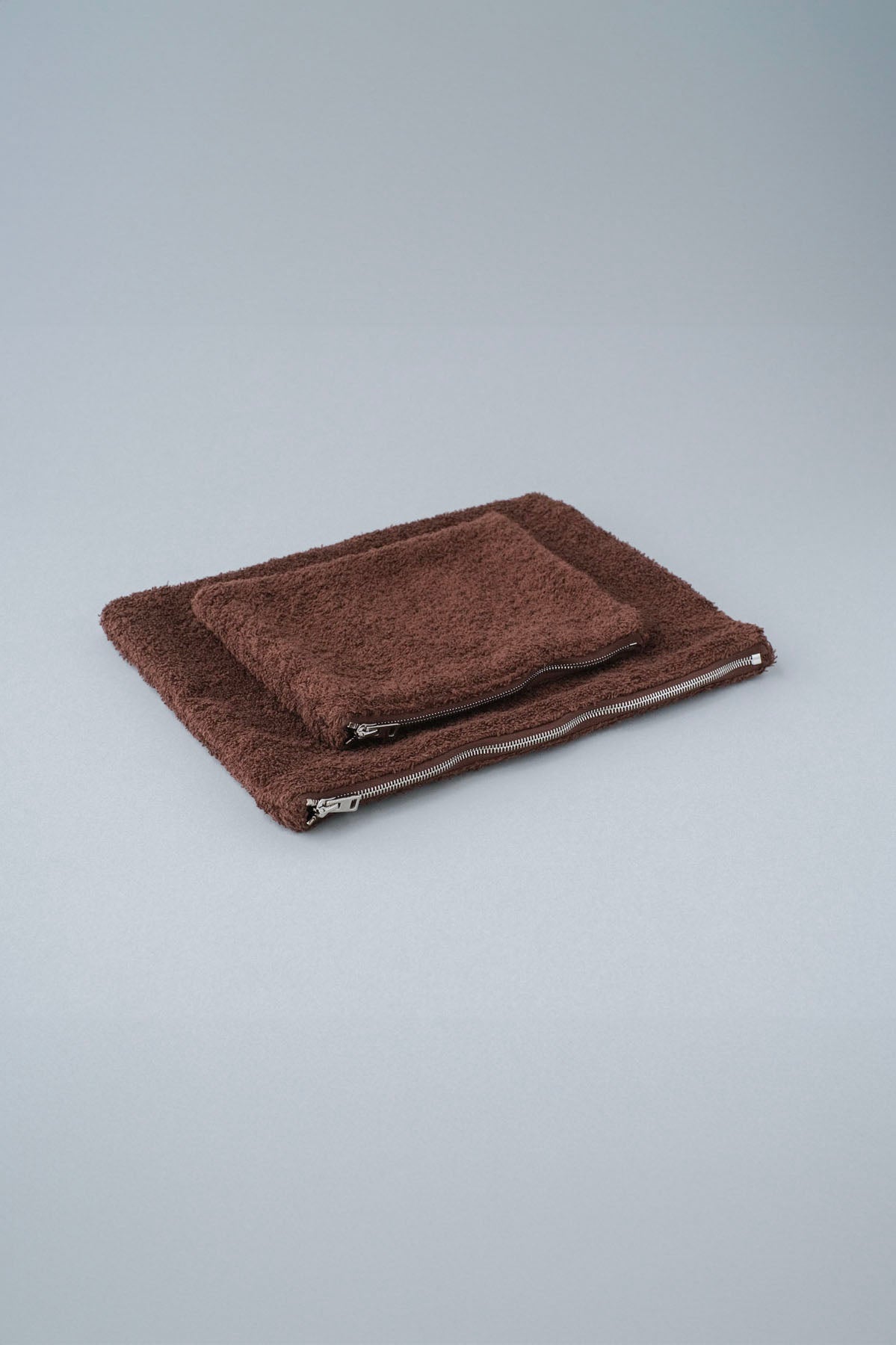 TW01 / FLAT POUCH S［BROWN］