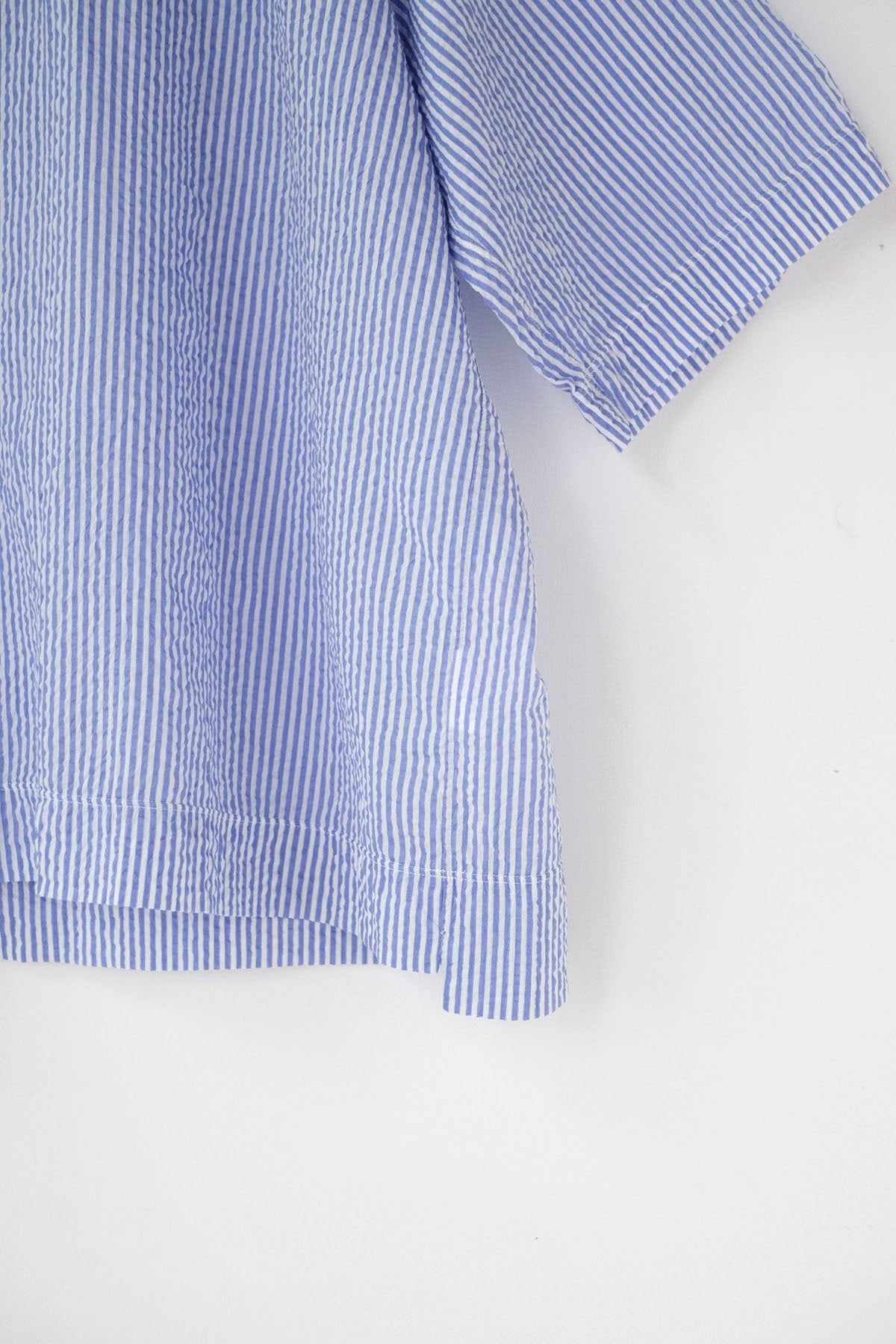 スターチコットン・ストライプローン クルーネックプルオーバー / Light Blue × White［size XS_］