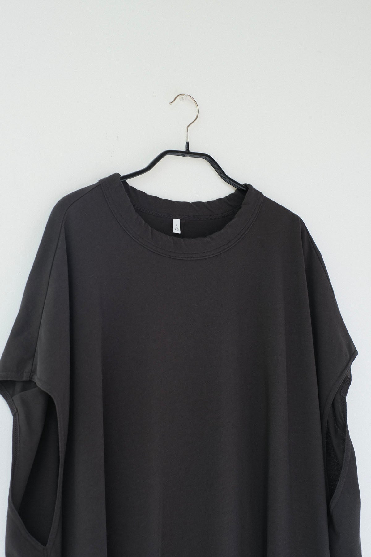 強撚コットンヘビー天竺　プルオーバーベスト / Charcoal Grey［size M］