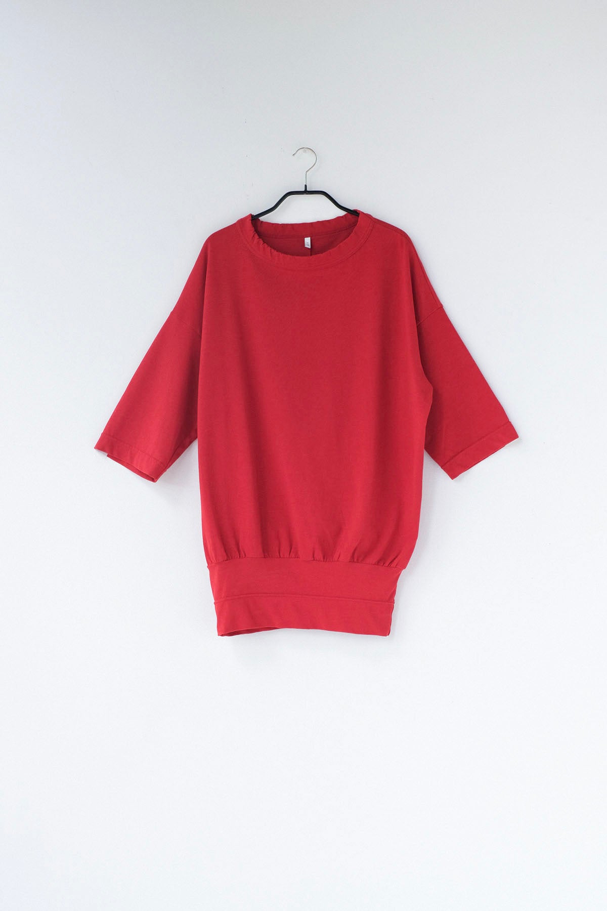 強撚コットンヘビー天竺　クルーネックタックインT / Off White［size XS］
