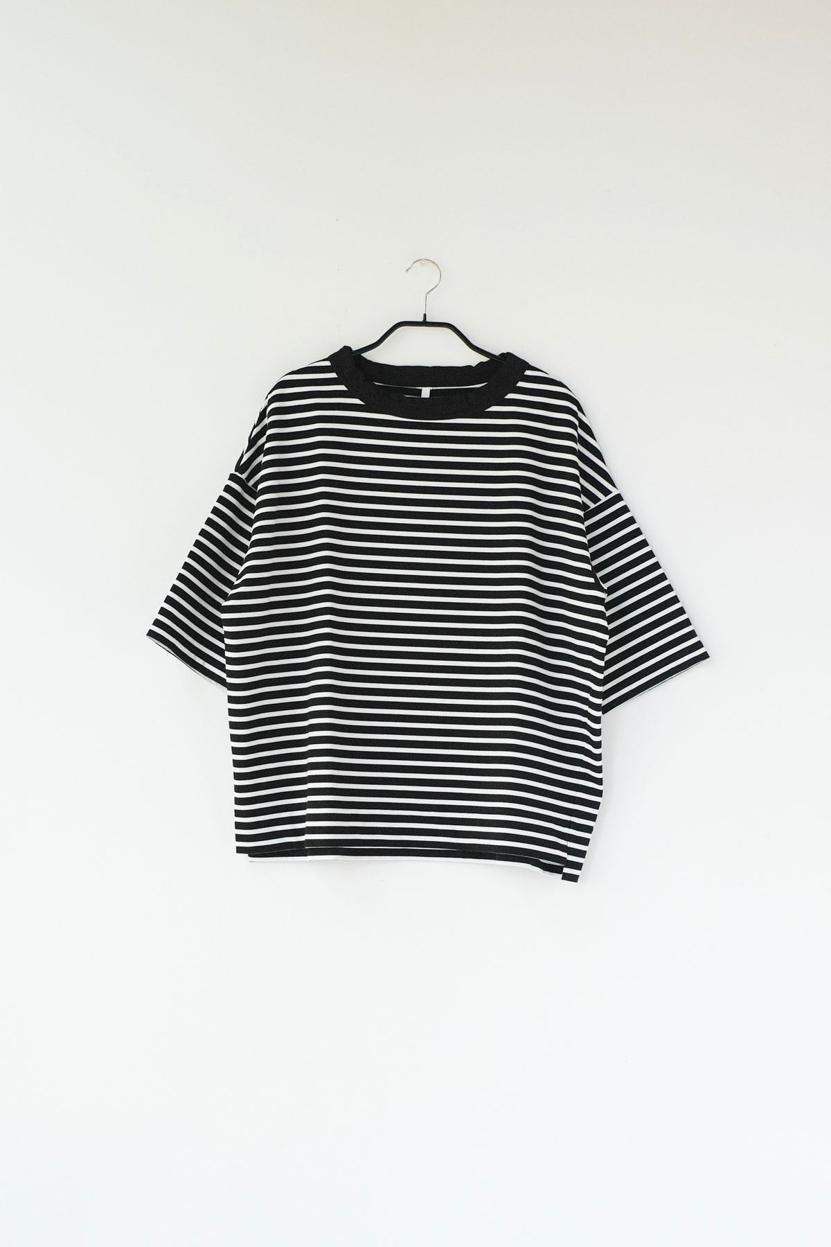微強撚綿天竺　ボーダークルーネックT / Black base × White border［size M］