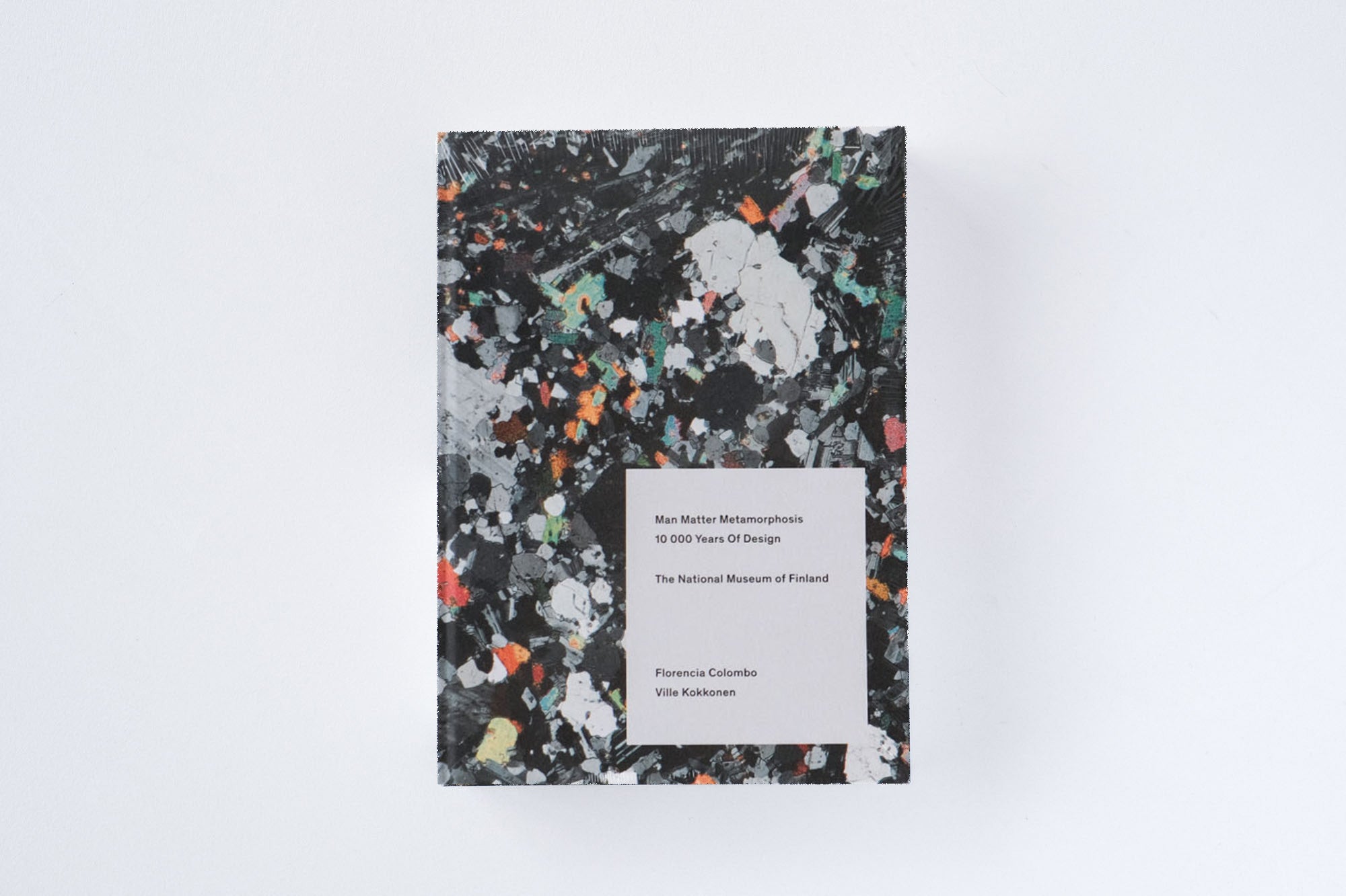 書籍：Man Matter Metamorphosis - 10 000 Years Of Design (A)