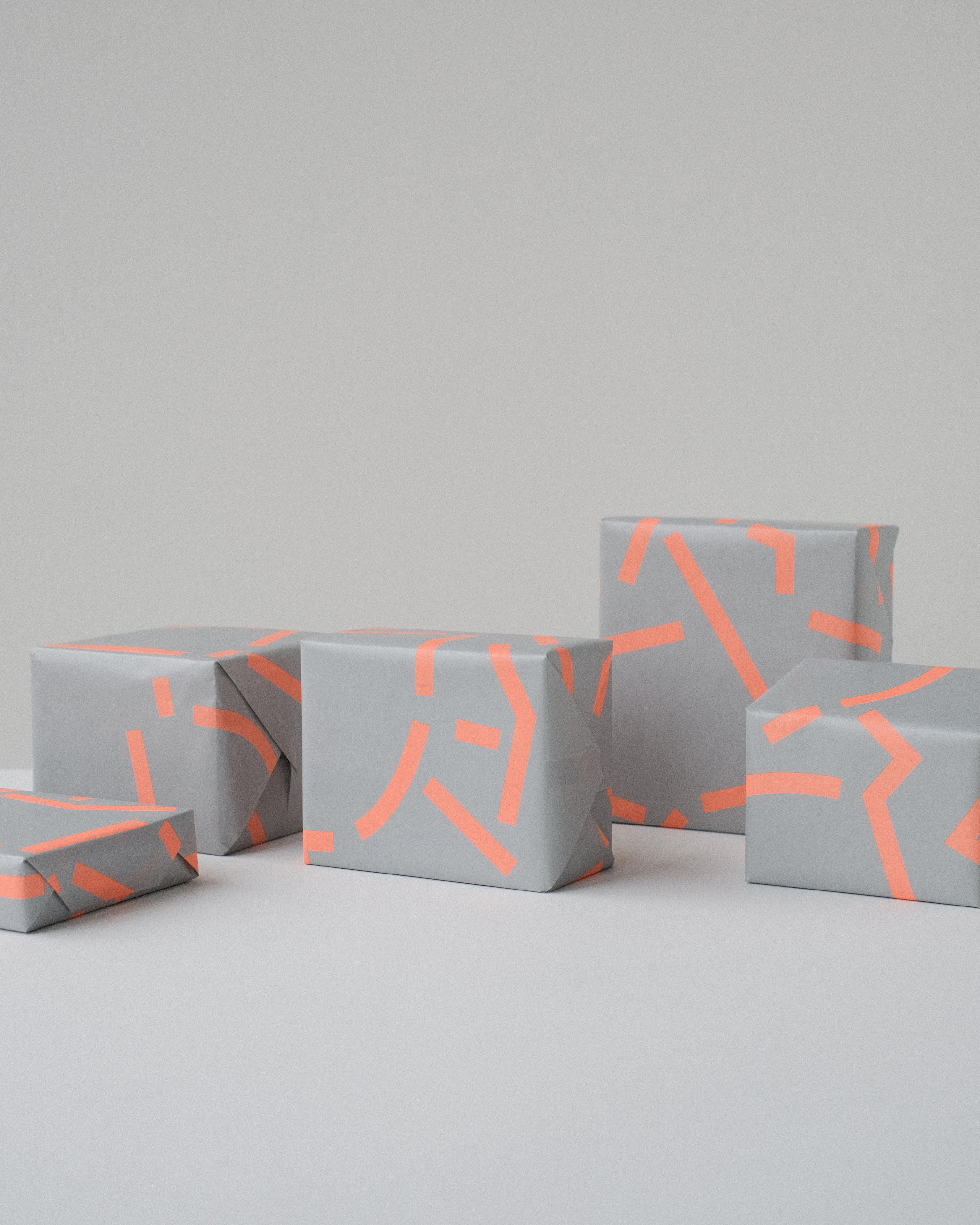 Gift Wrapping Type A [ Silver × Orange ]