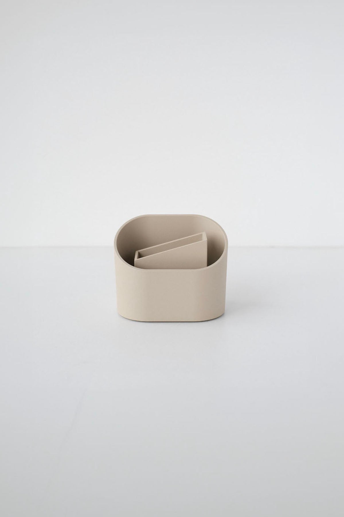 STAND［Beige］
