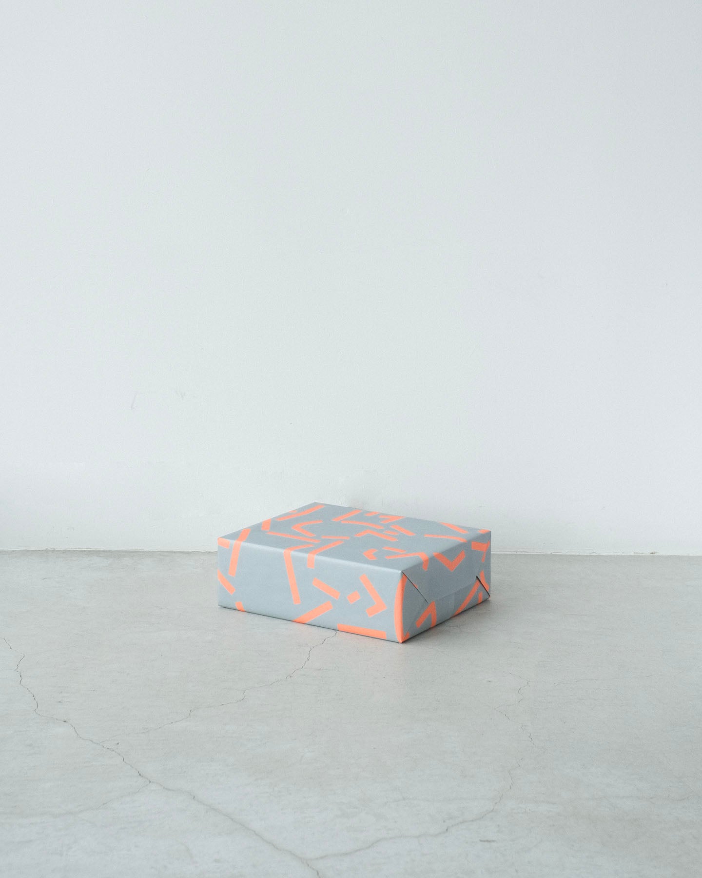 Gift Box ／ Type A [ Silver × Orange ]