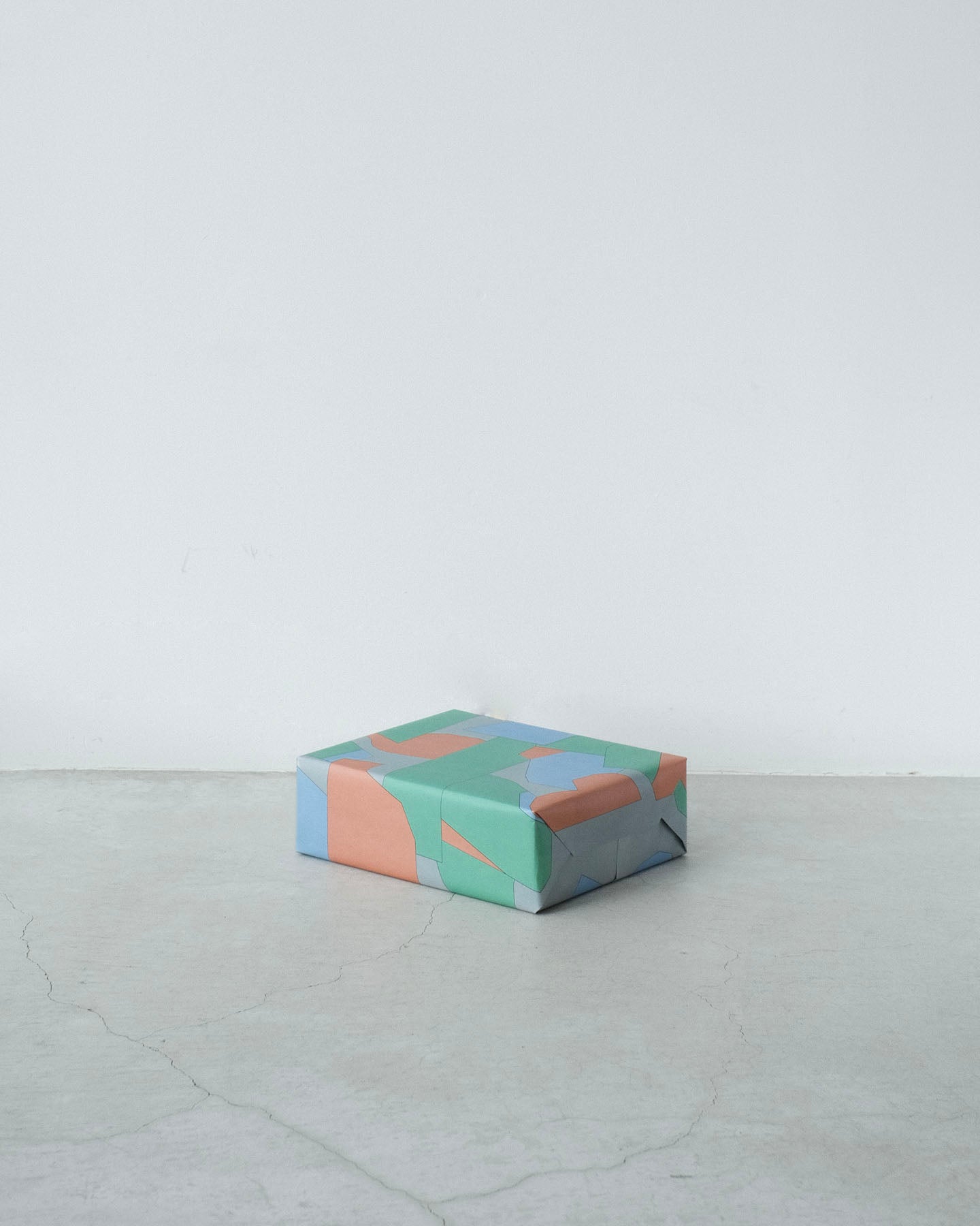Gift Box ／ Type B [ Silver × 3 Colors ]