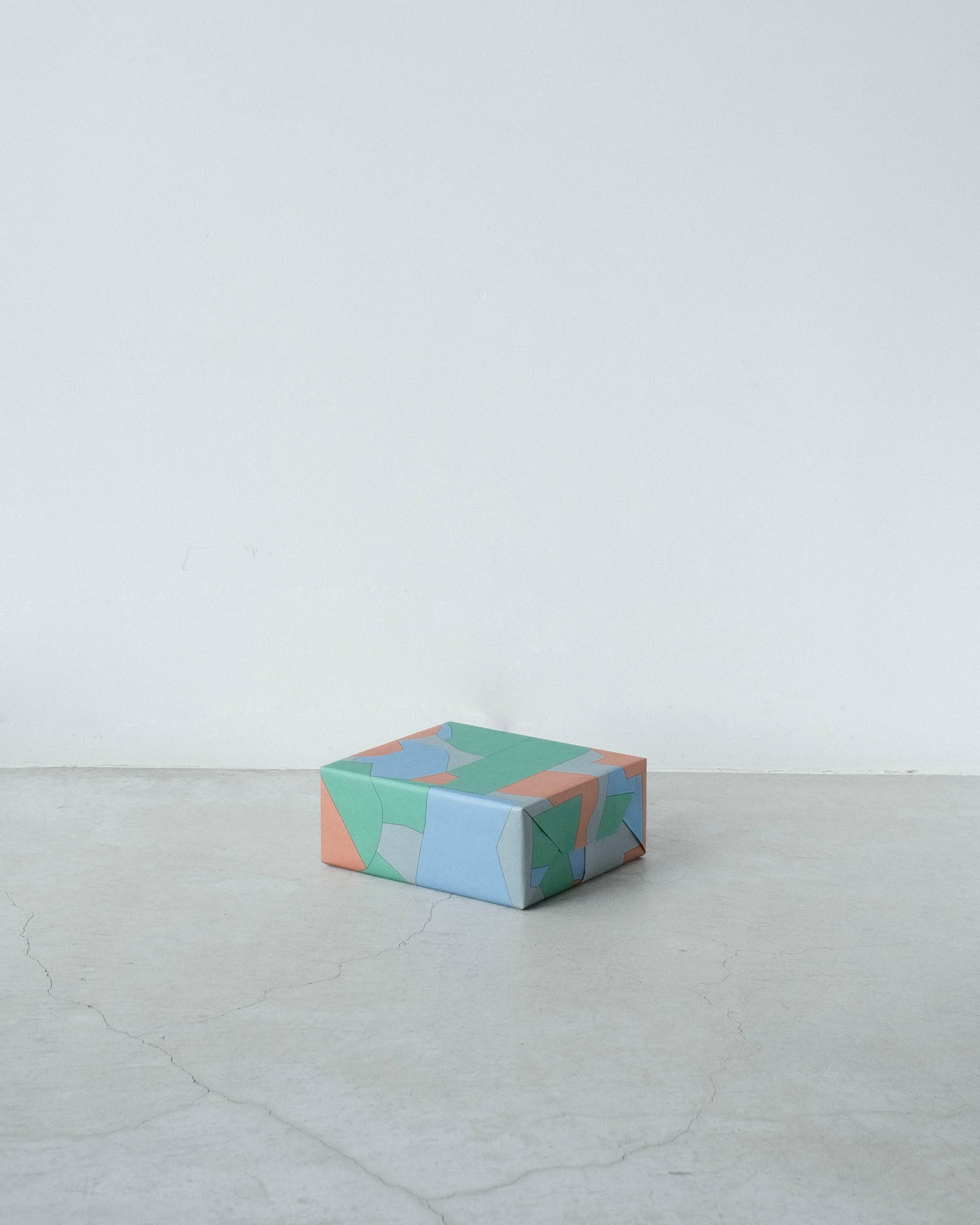Gift Box ／ Type B [ Silver × 3 Colors ]