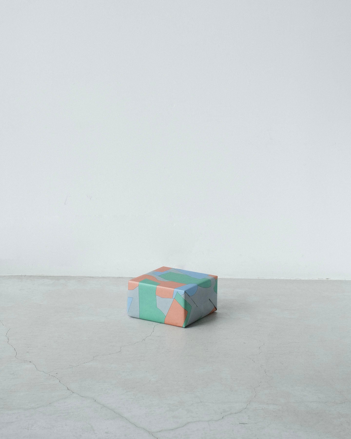Gift Box ／ Type B [ Silver × 3 Colors ]
