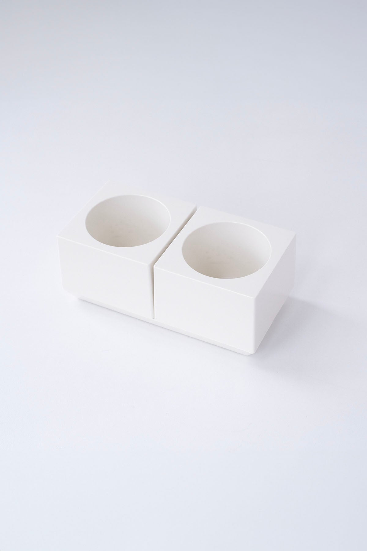 PAIR CUBIC by Masanori Umeda