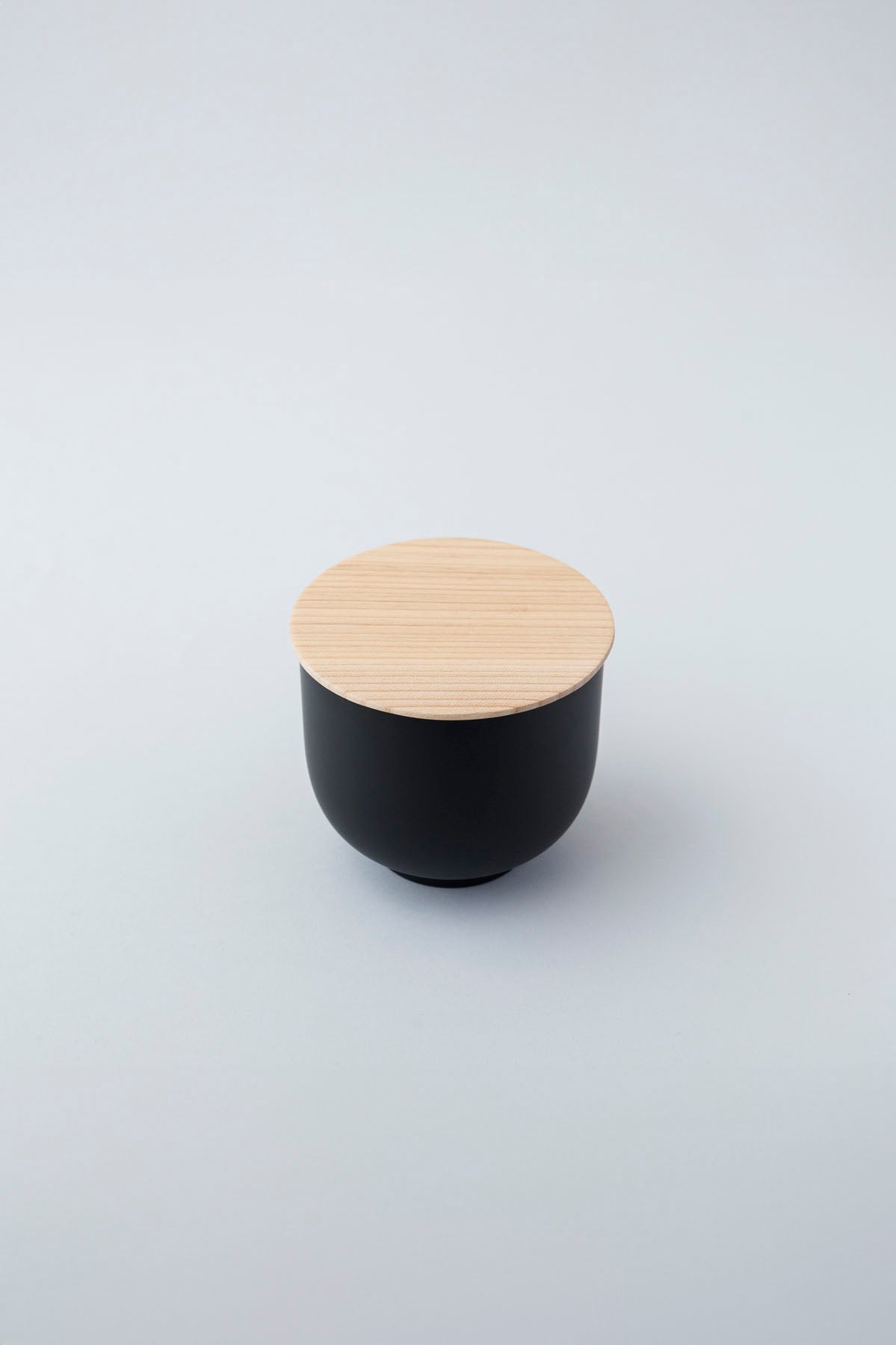 STORE Short Round / Black
