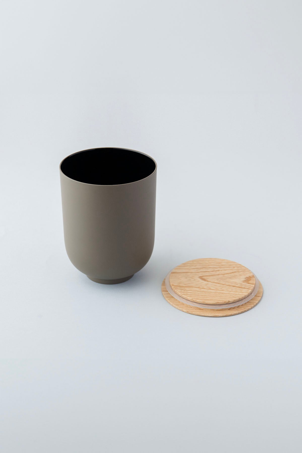 STORE Tall Round / Rock