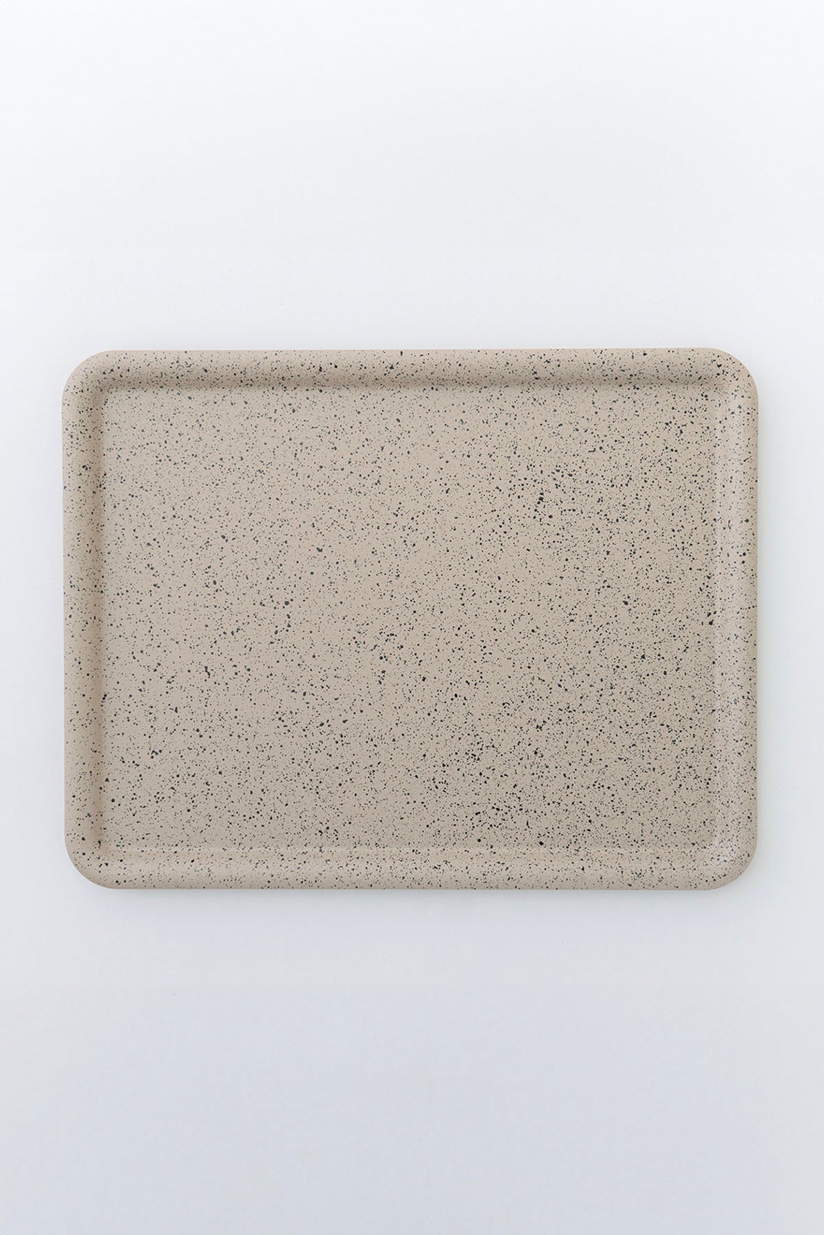 PLACE 02／ B4 Tray Beige（dripping 1 color）