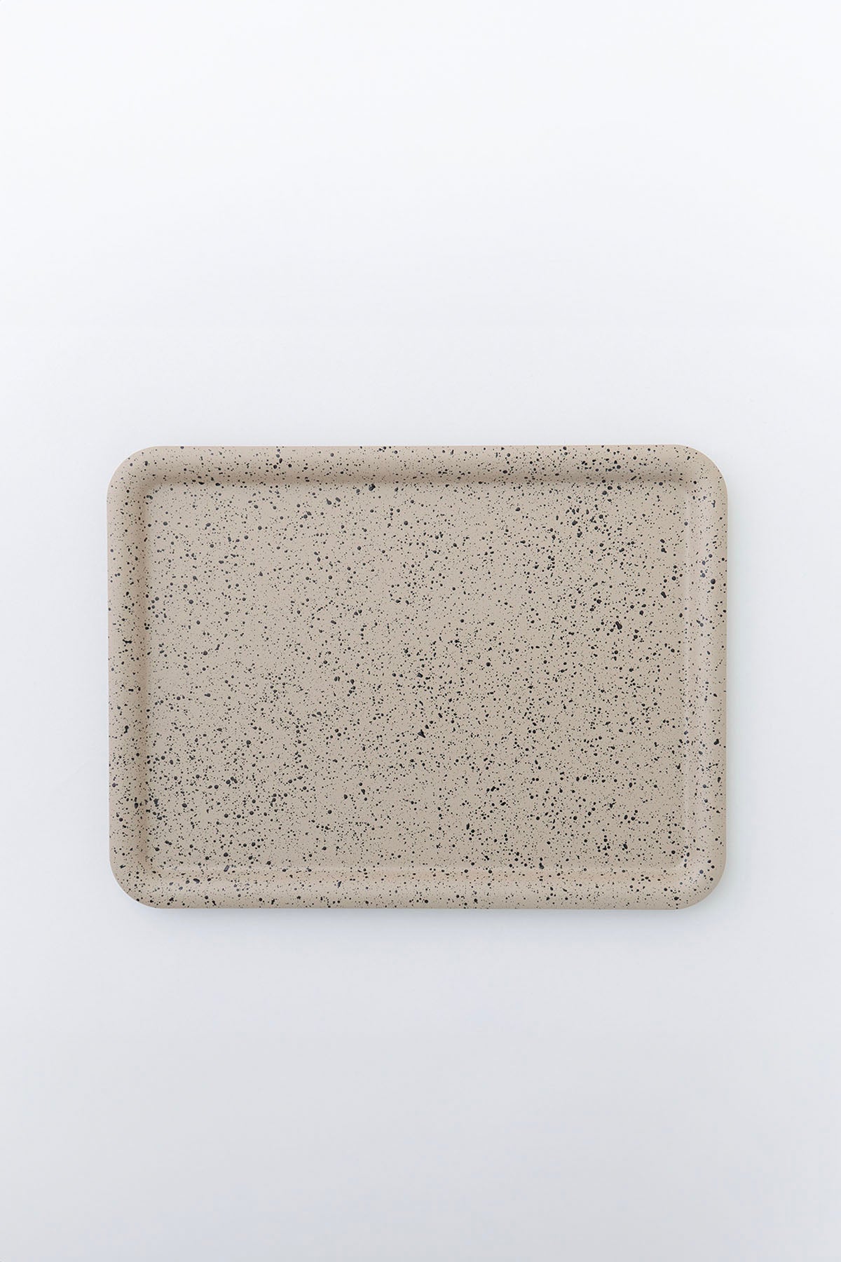 PLACE 02／ A4 Tray Beige（dripping 1 color）