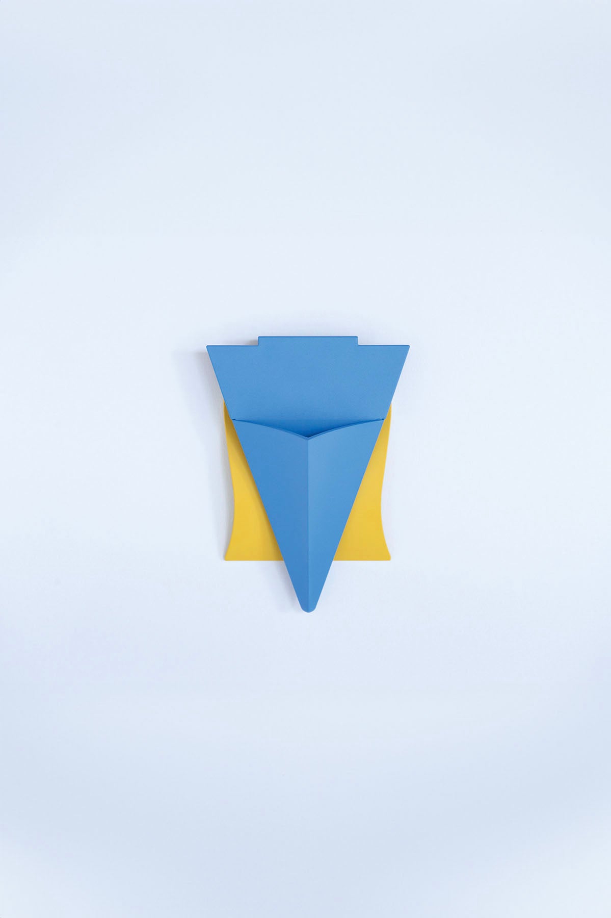 RITRATTO 213 [straw yellow + smalt blue] by Alessandro Mendini