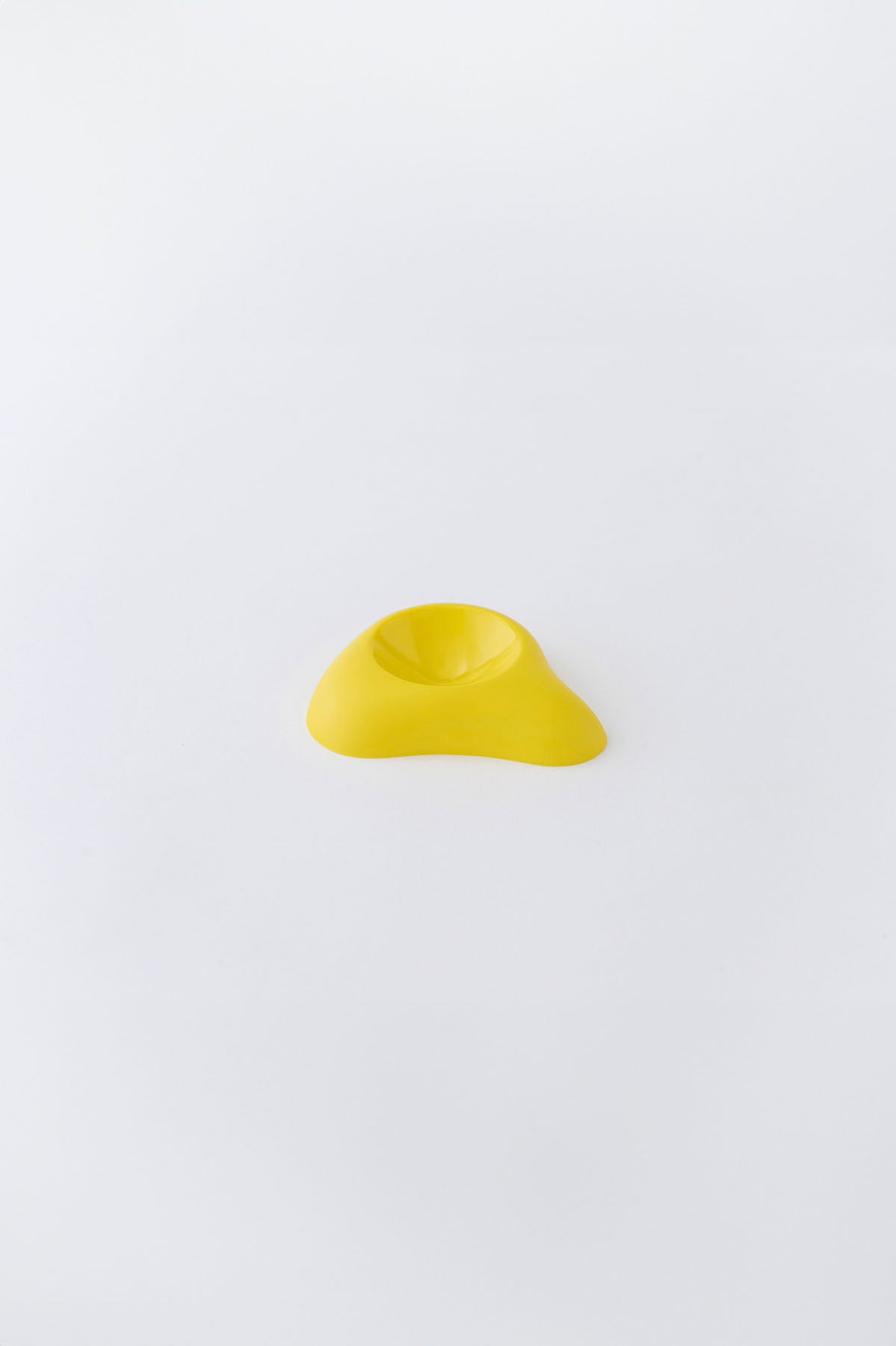 CAPRI 332 ( lemon yellow) by Massimo Morozzi / Marutomi
