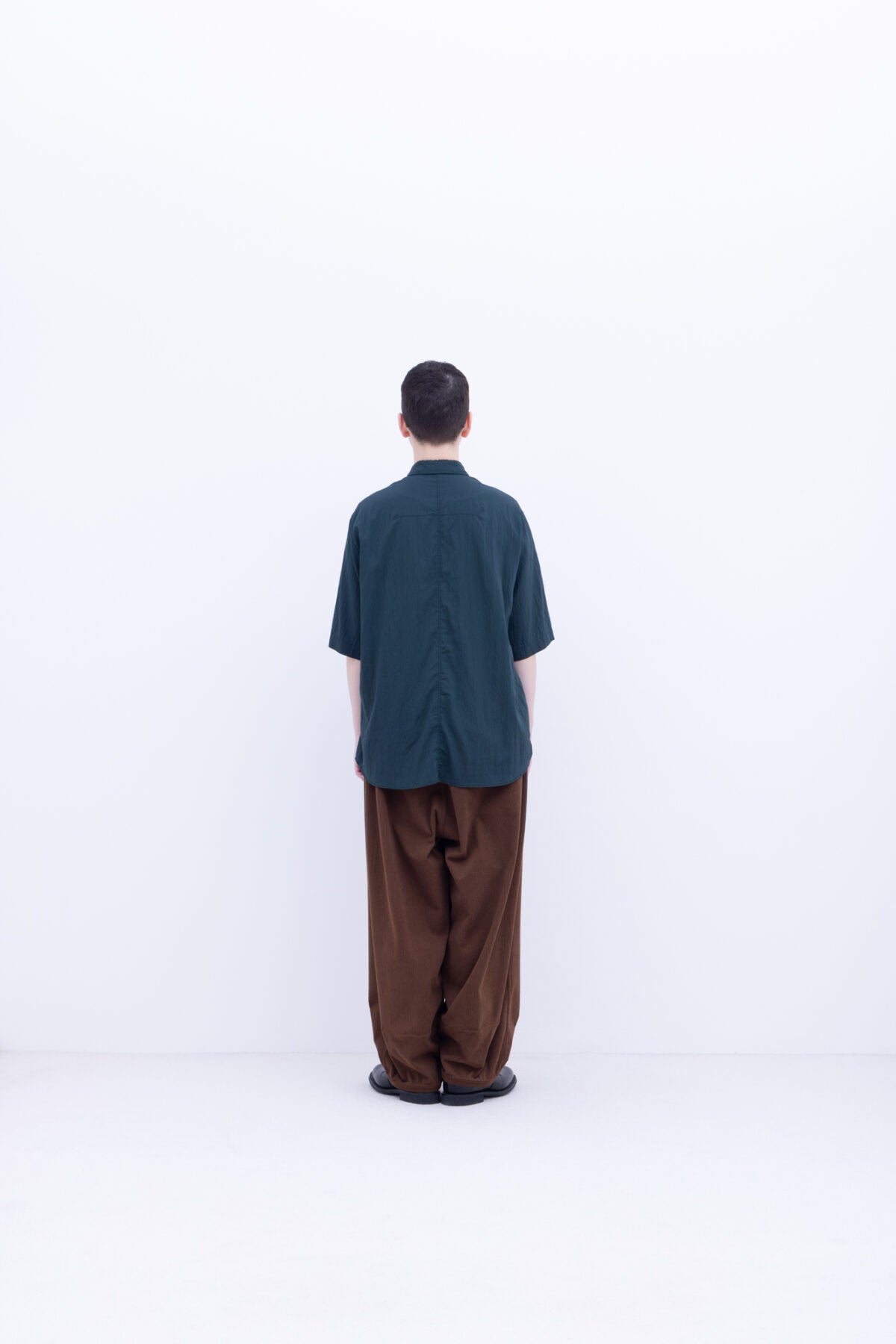 ビスコースナイロン・ライトタイプライター 半袖シャツ / 24 Marron［size XS］