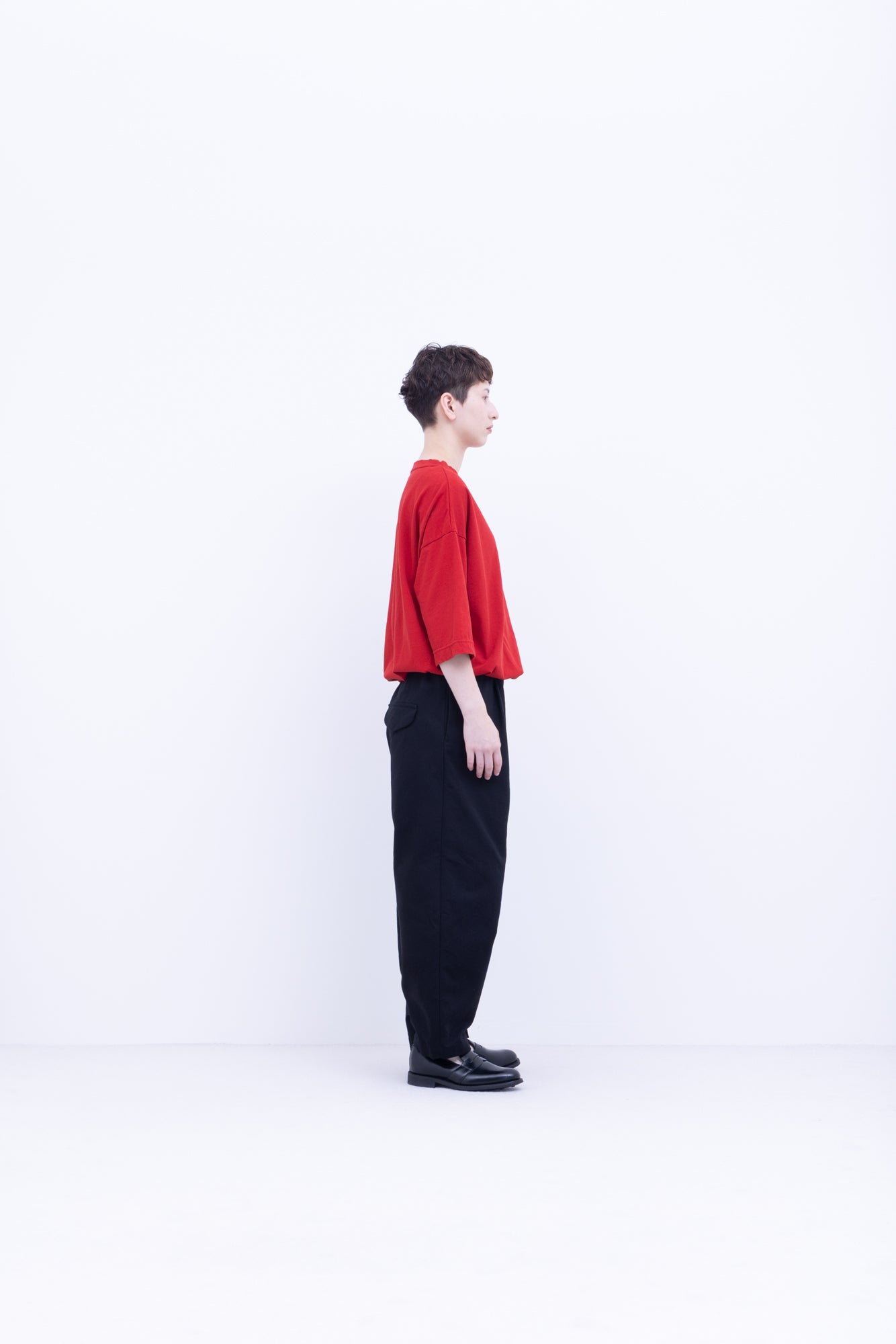 強撚コットンヘビー天竺　クルーネックタックインT / Red［size XS］